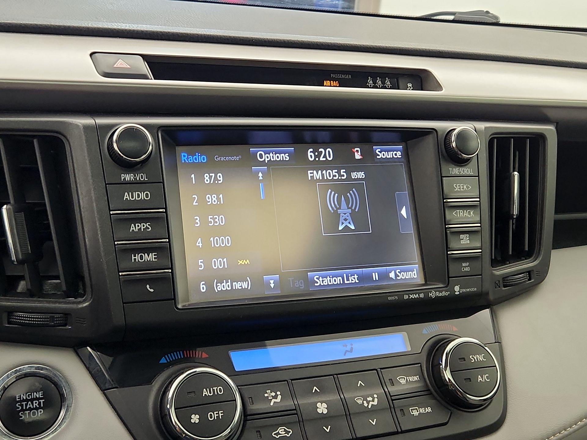 Thumbnail: 2018 Toyota RAV4 - 15