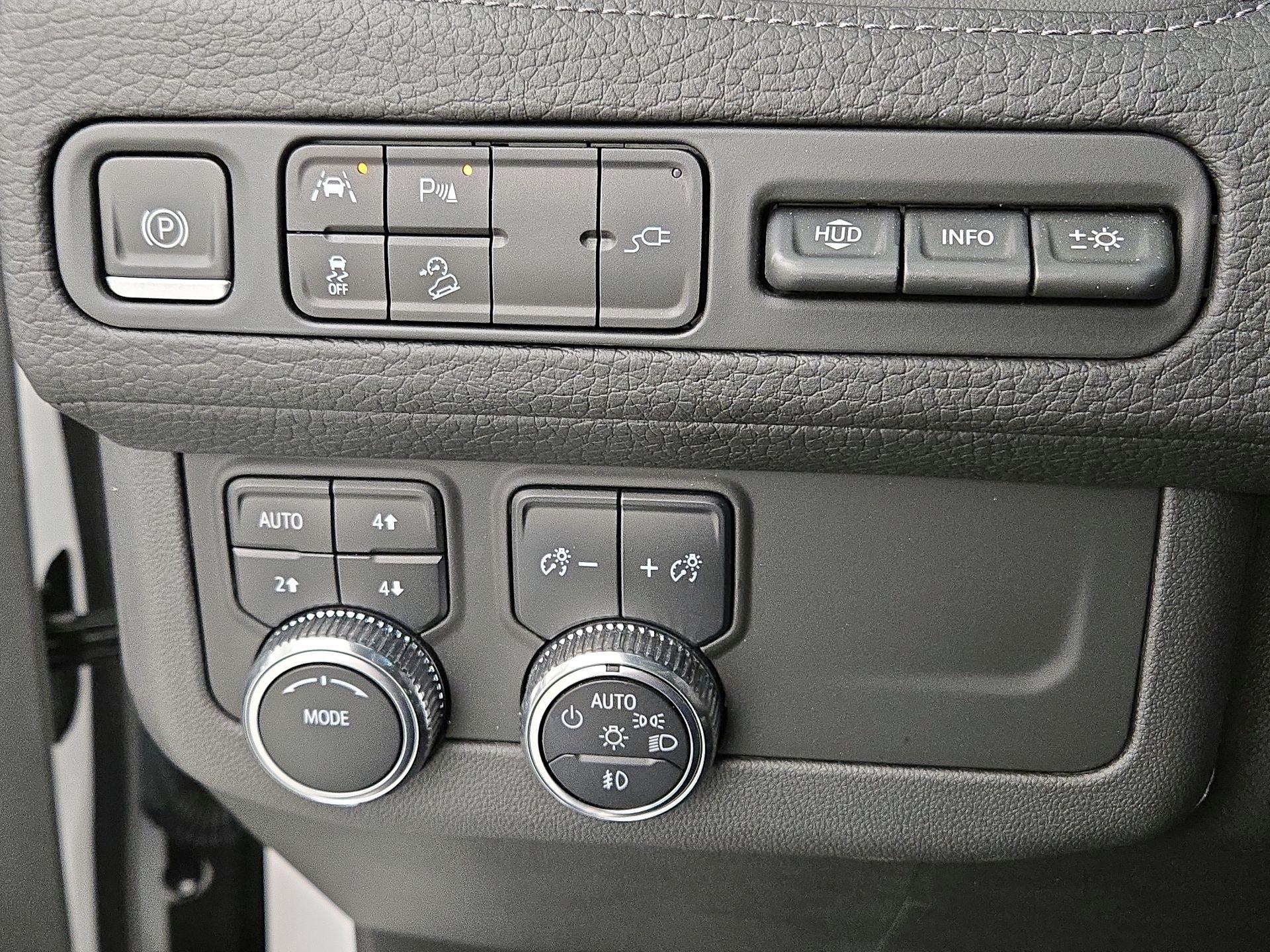 Thumbnail: 2021 GMC Yukon - 13