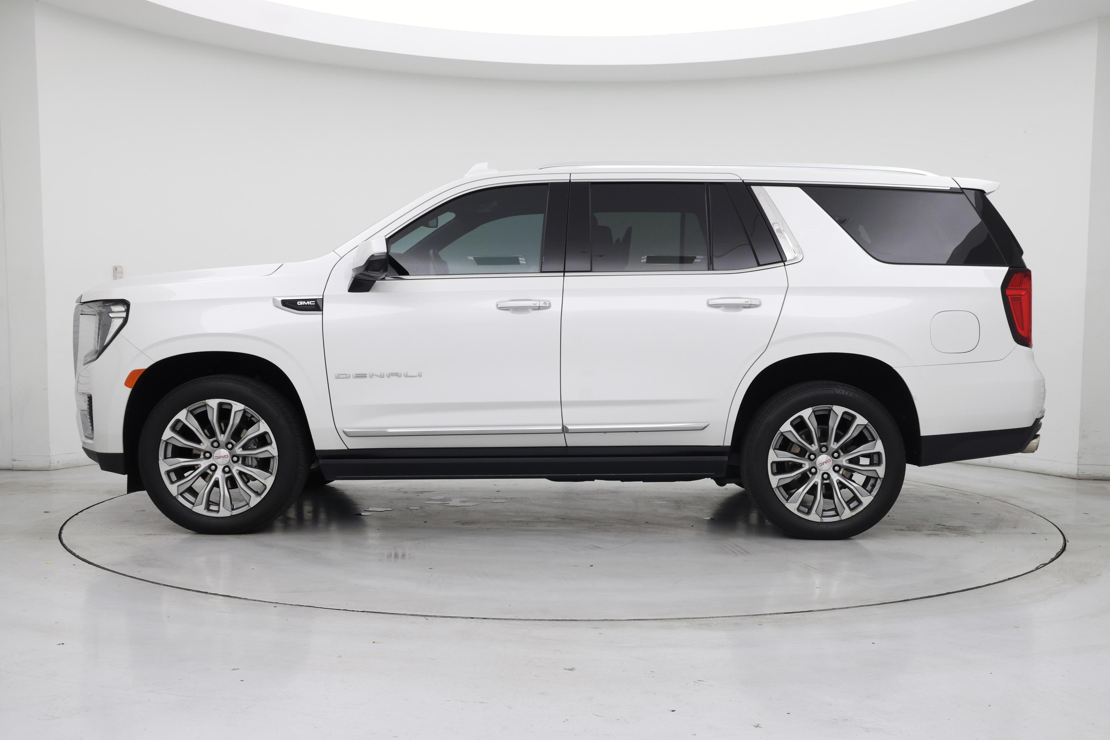 Thumbnail: 2021 GMC Yukon - 3