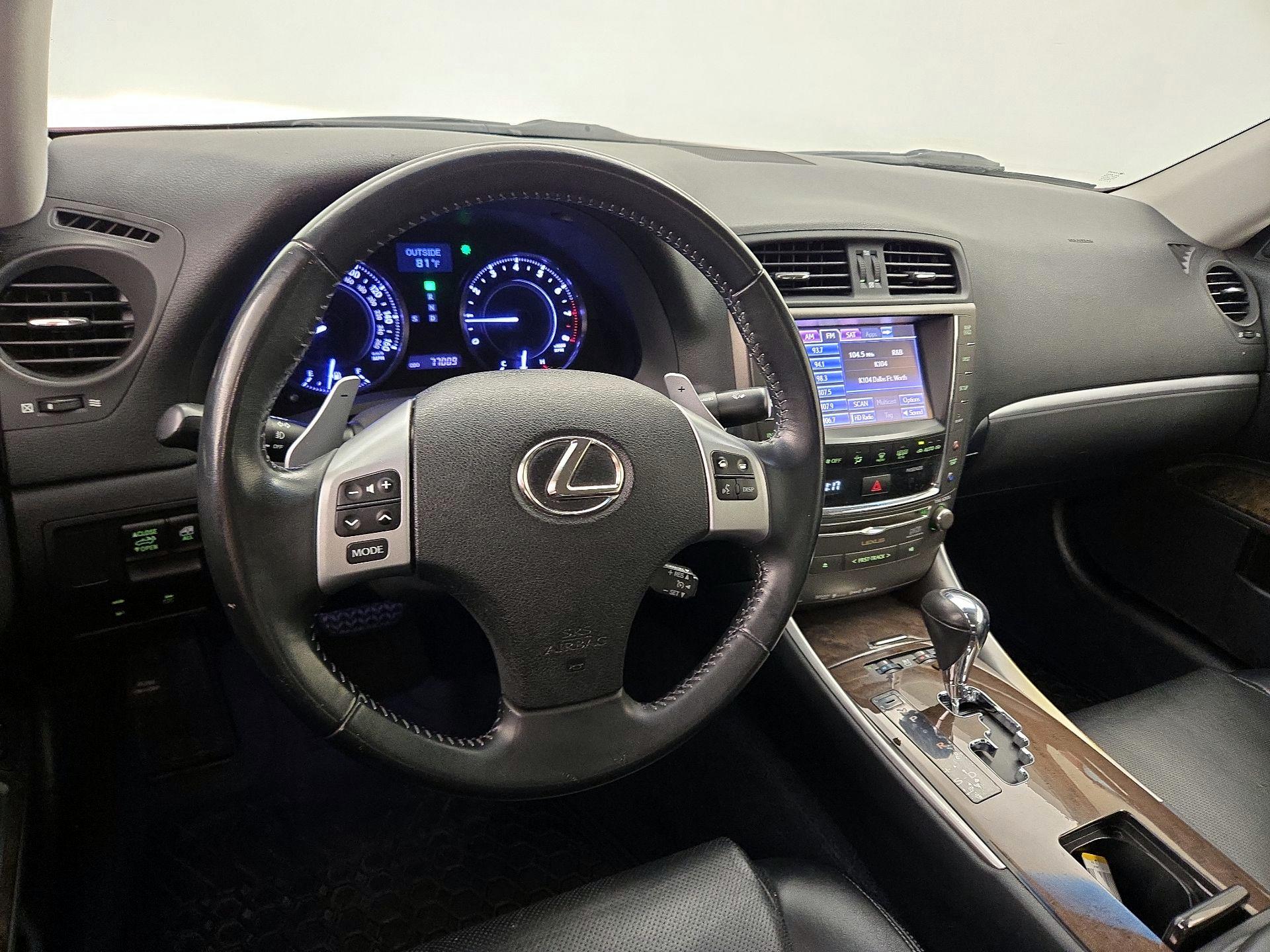 Thumbnail: 2014 Lexus IS - 9