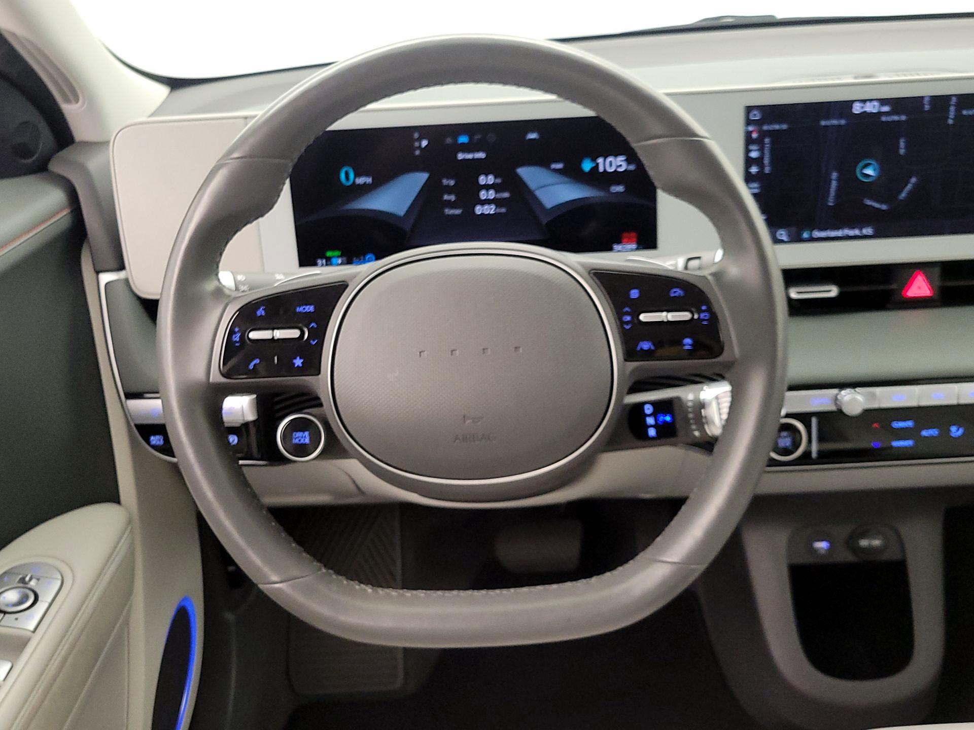 Thumbnail: 2022 Hyundai Ioniq 5 - 10