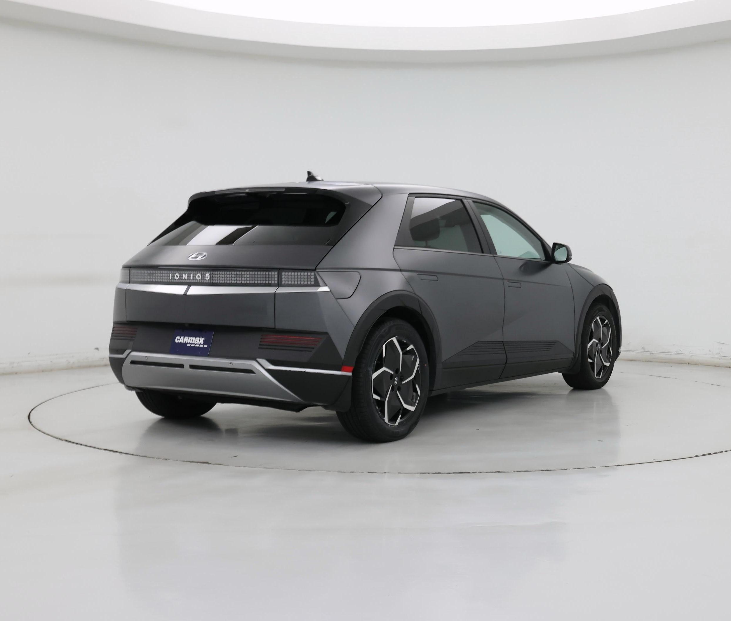 Thumbnail: 2022 Hyundai Ioniq 5 - 8