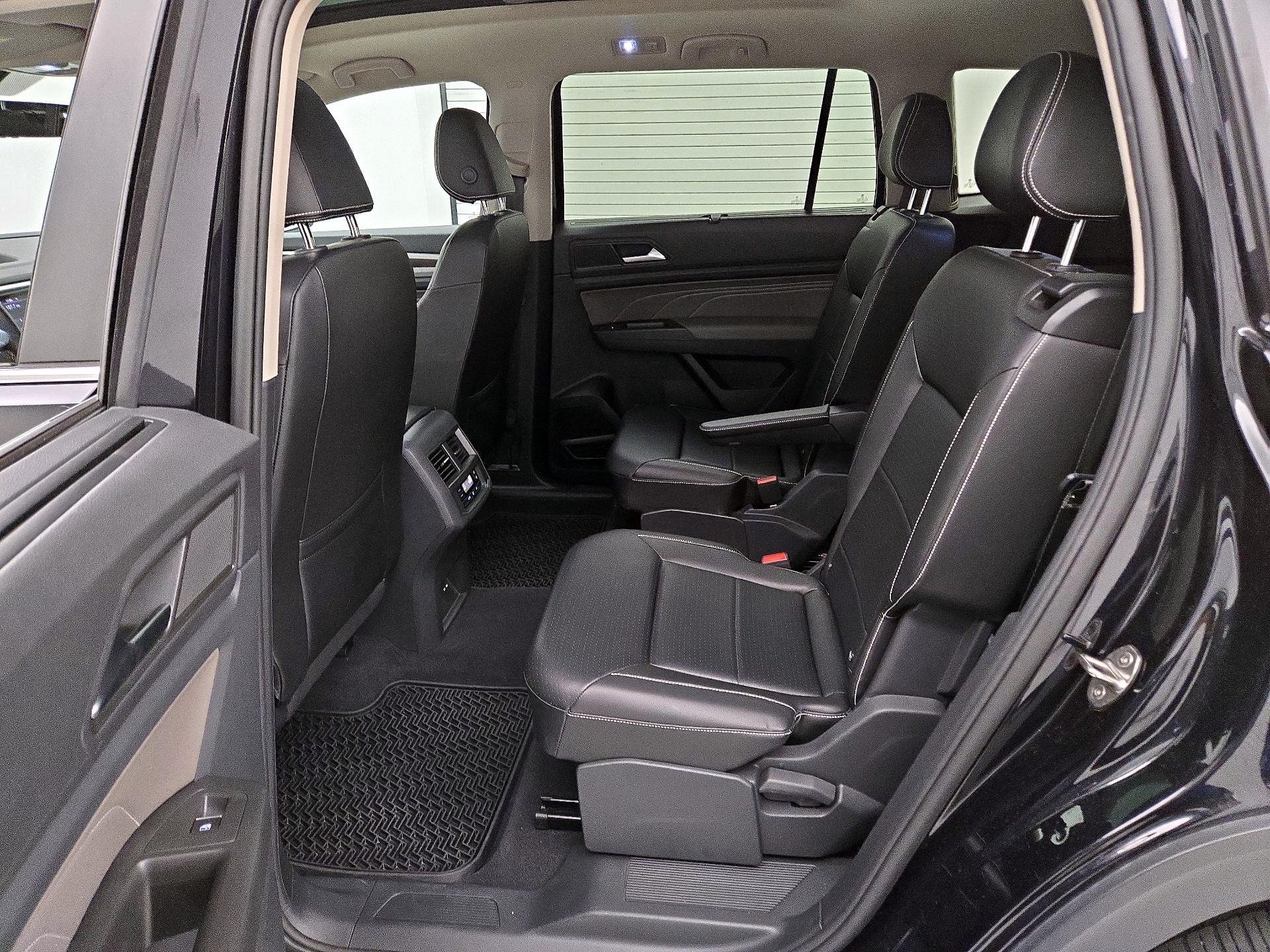 Thumbnail: 2022 Volkswagen Atlas - 20
