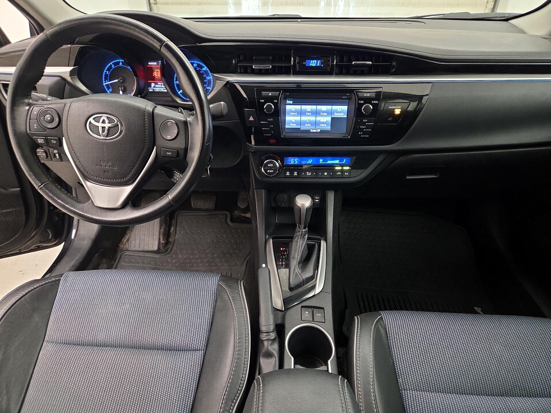 Thumbnail: 2016 Toyota Corolla - 9