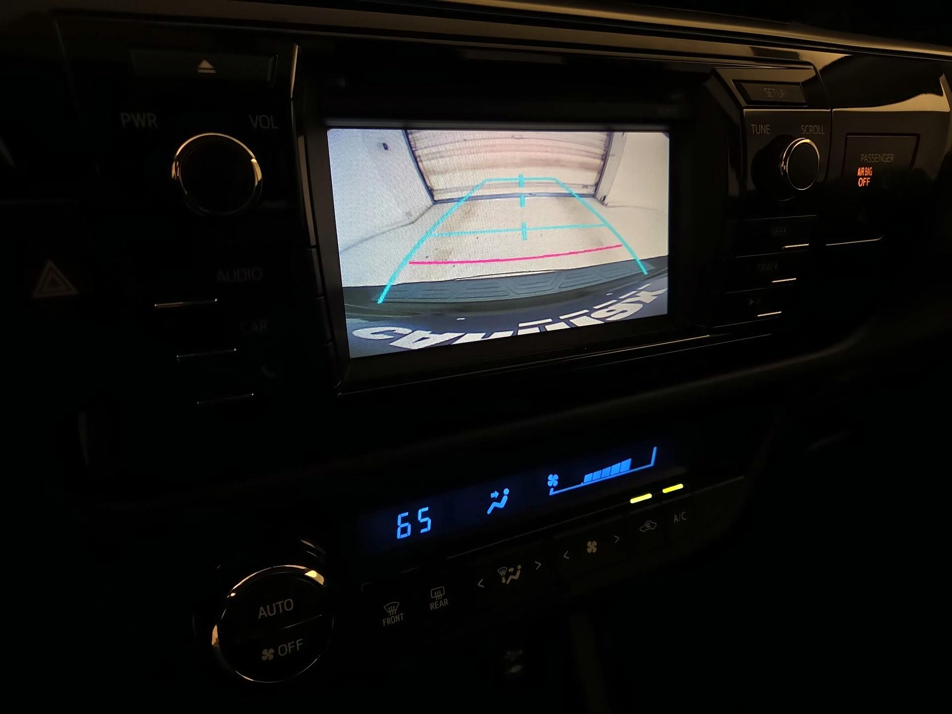 Thumbnail: 2016 Toyota Corolla - 14