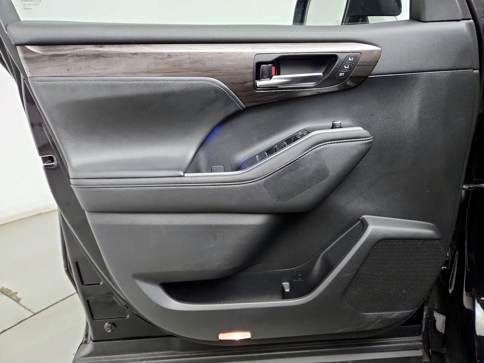 2020 Toyota Highlander Platinum - Photo 13