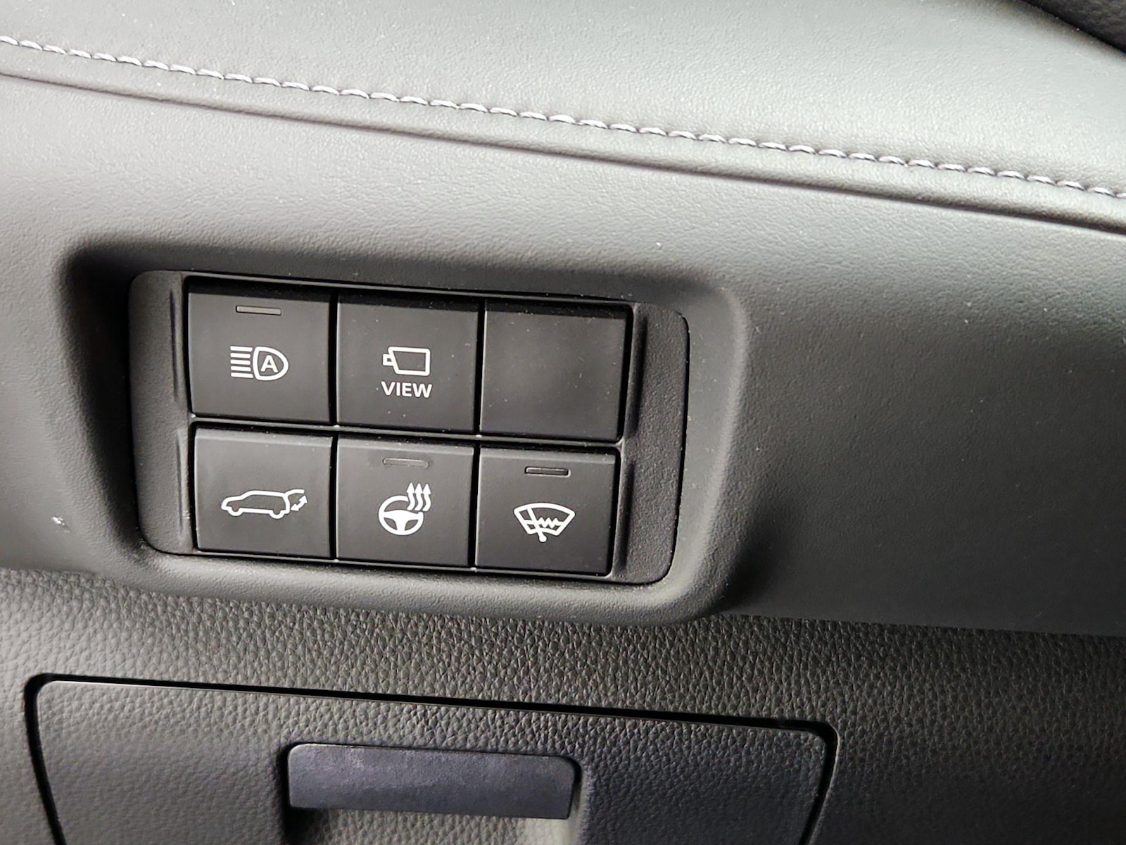 2020 Toyota Highlander Platinum - Photo 14