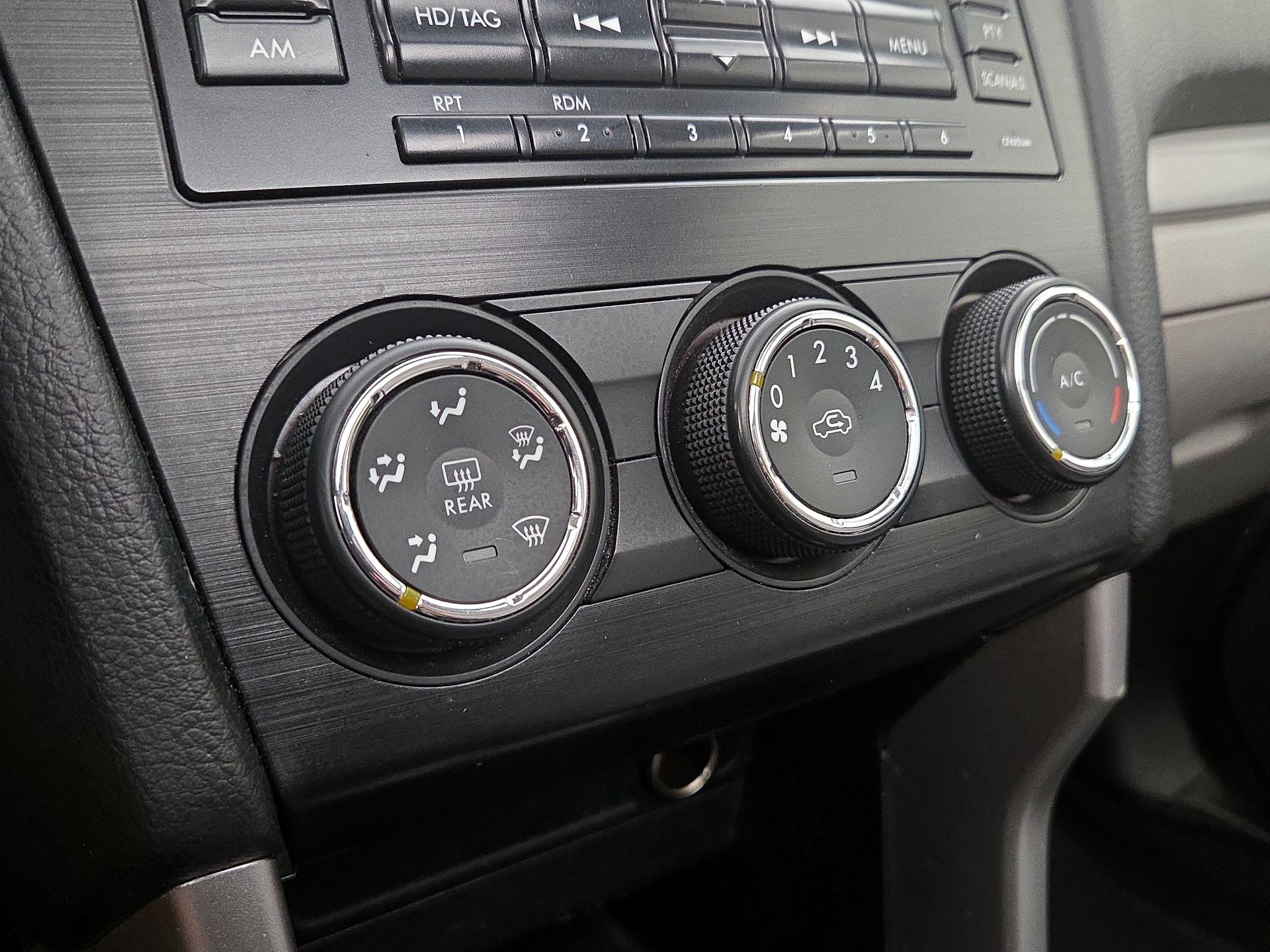 Thumbnail: 2015 Subaru Forester - 15