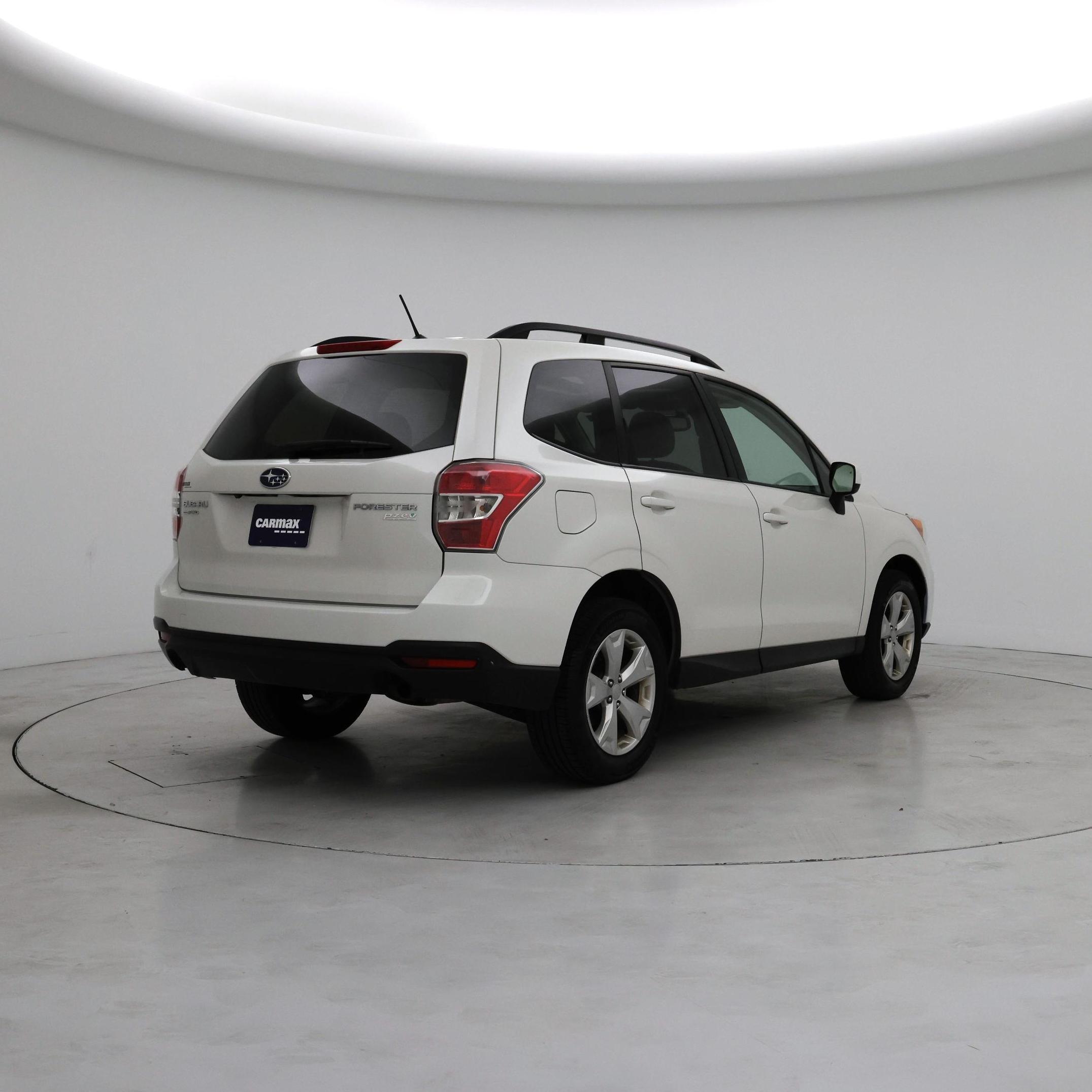 Thumbnail: 2015 Subaru Forester - 8