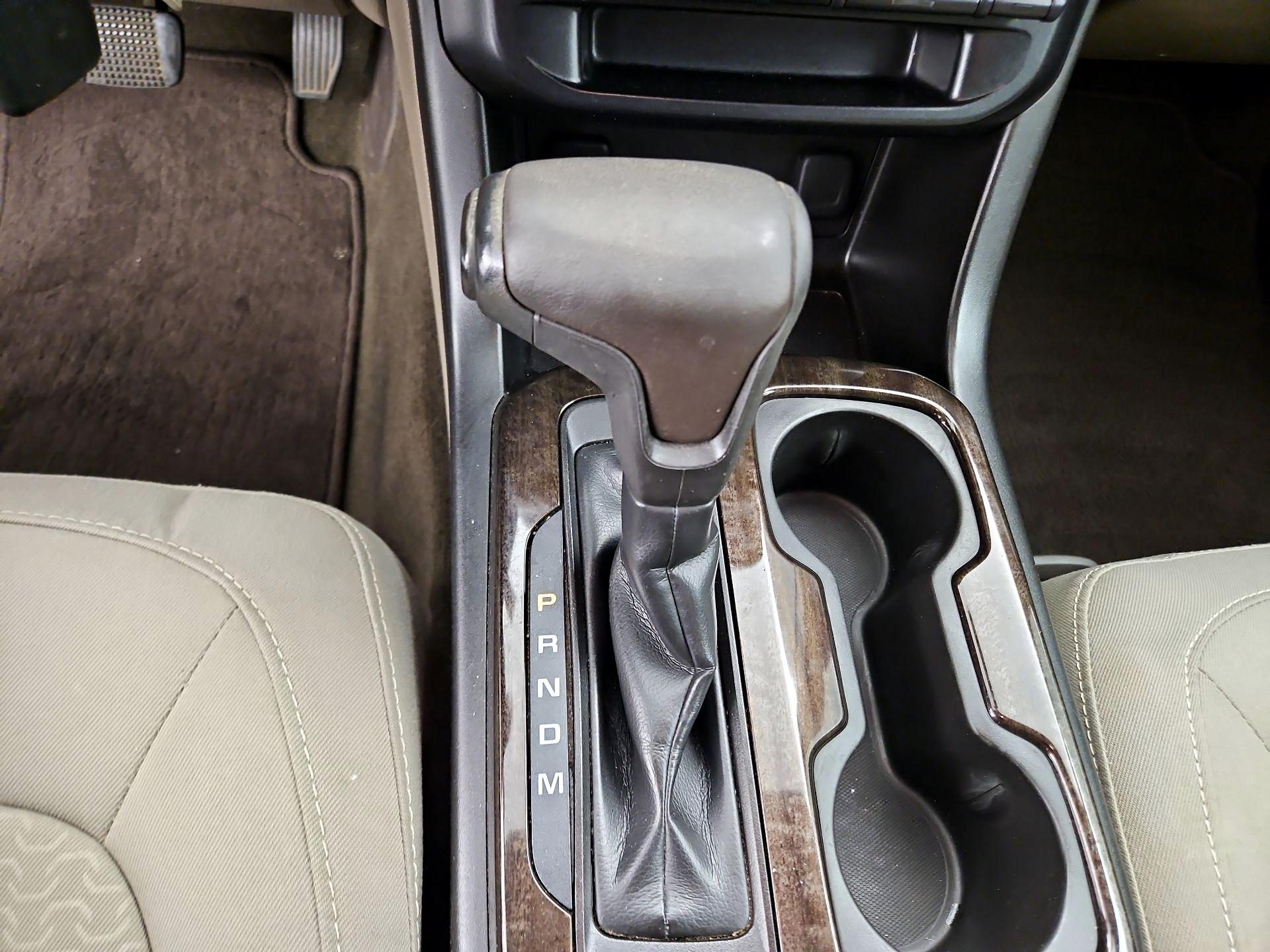 Thumbnail: 2016 GMC Canyon - 15