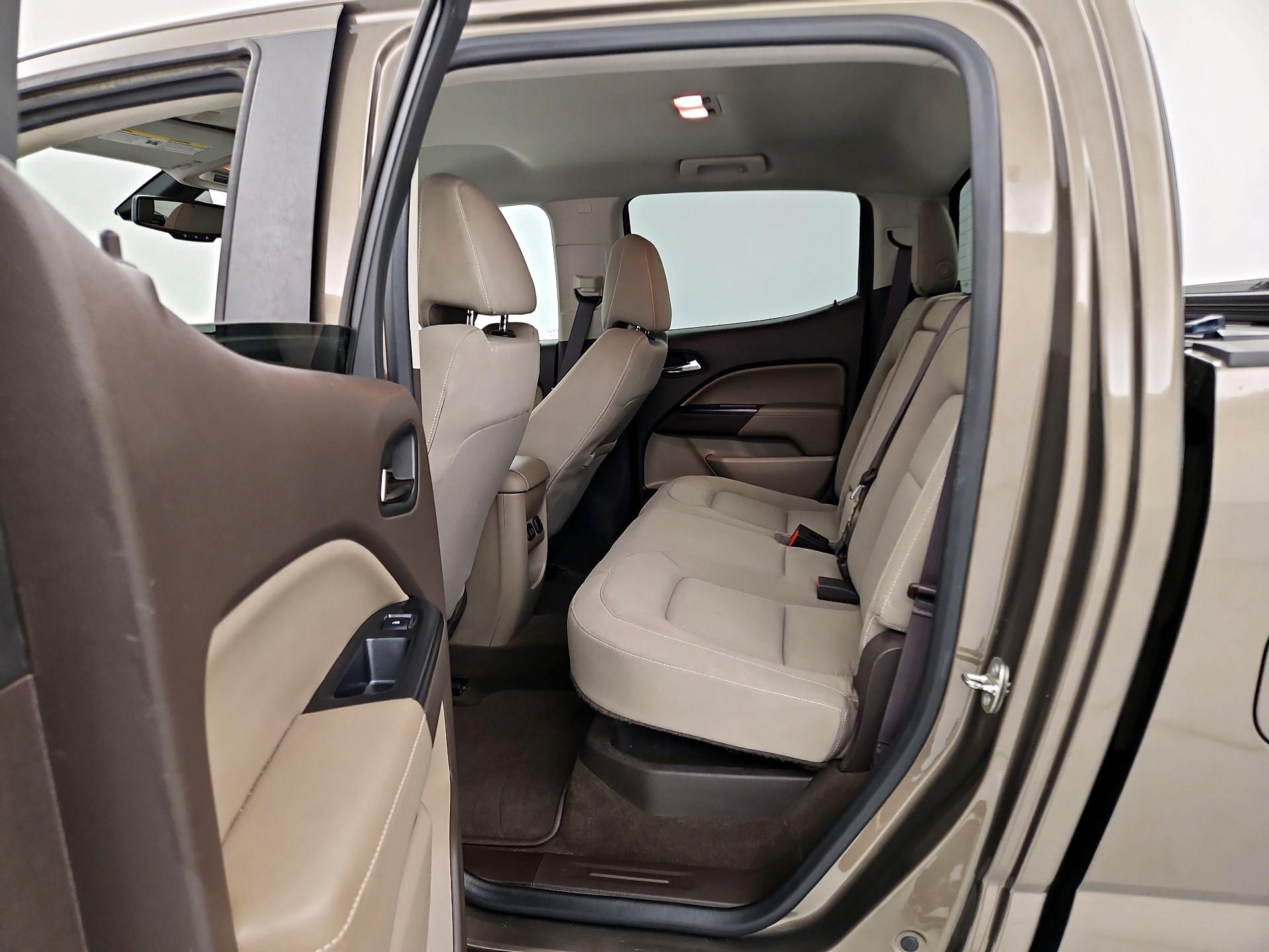 Thumbnail: 2016 GMC Canyon - 16