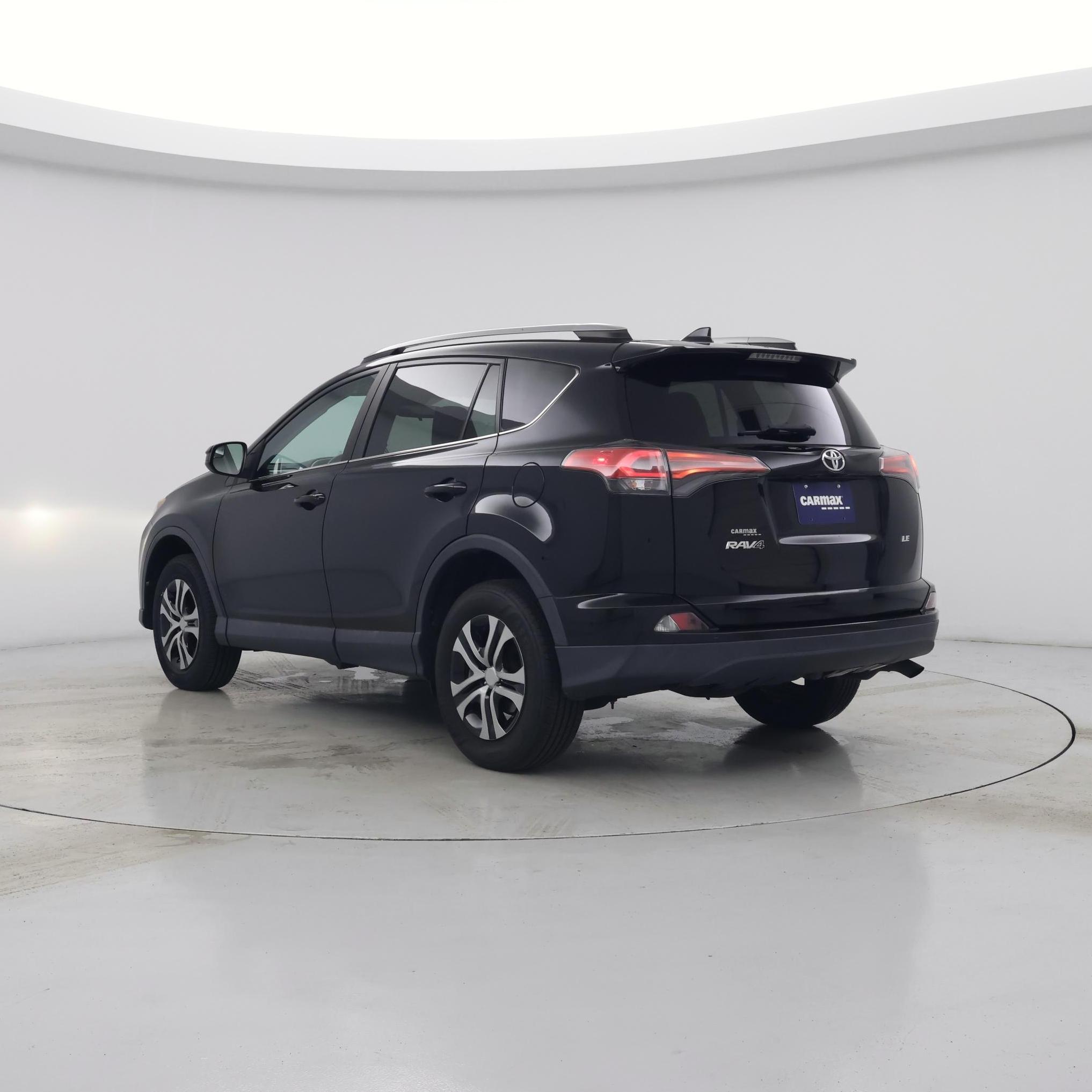 Thumbnail: 2017 Toyota RAV4 - 2