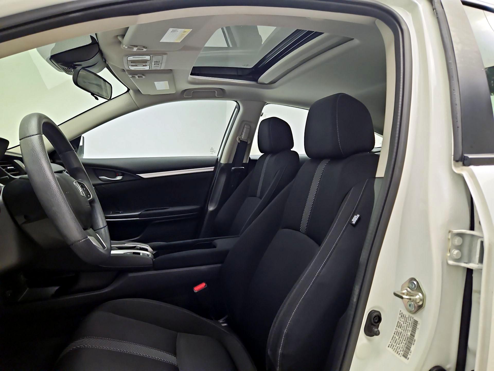 Thumbnail: 2016 Honda Civic - 19