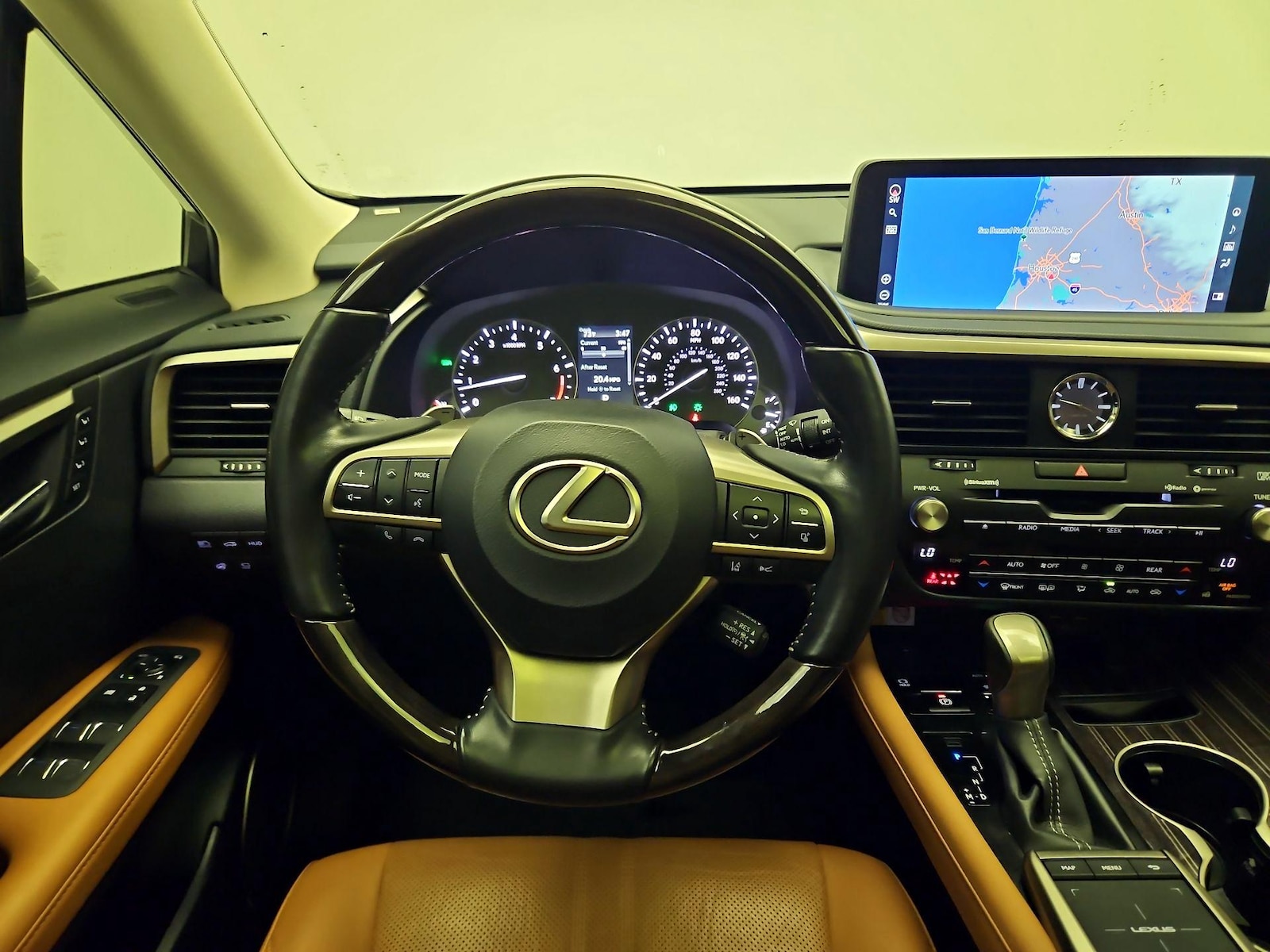 2022 Lexus RX 350 - Photo 11