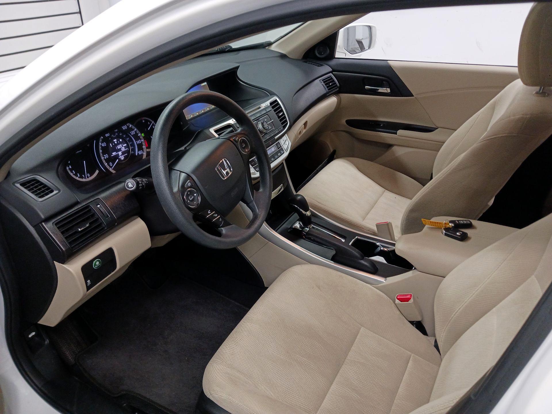 Thumbnail: 2015 Honda Accord - 11