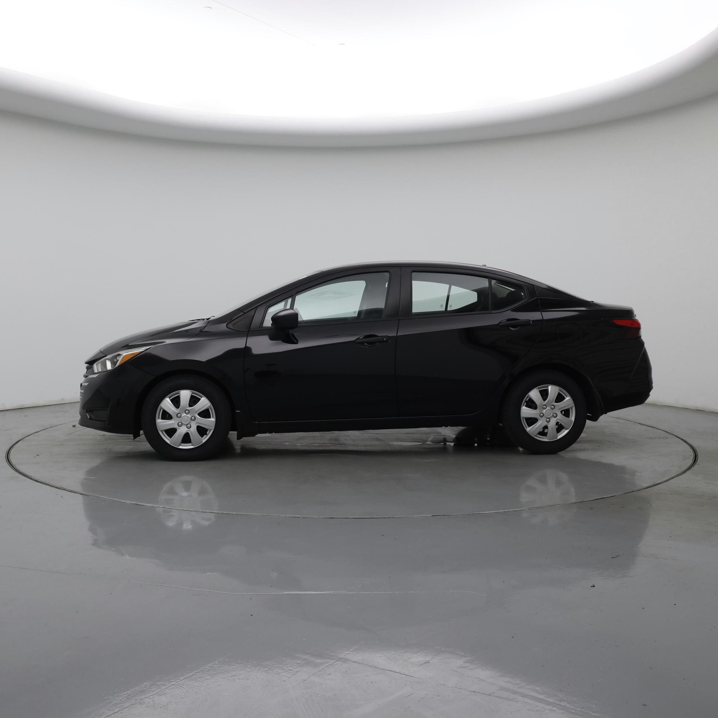Thumbnail: 2024 Nissan Versa - 3