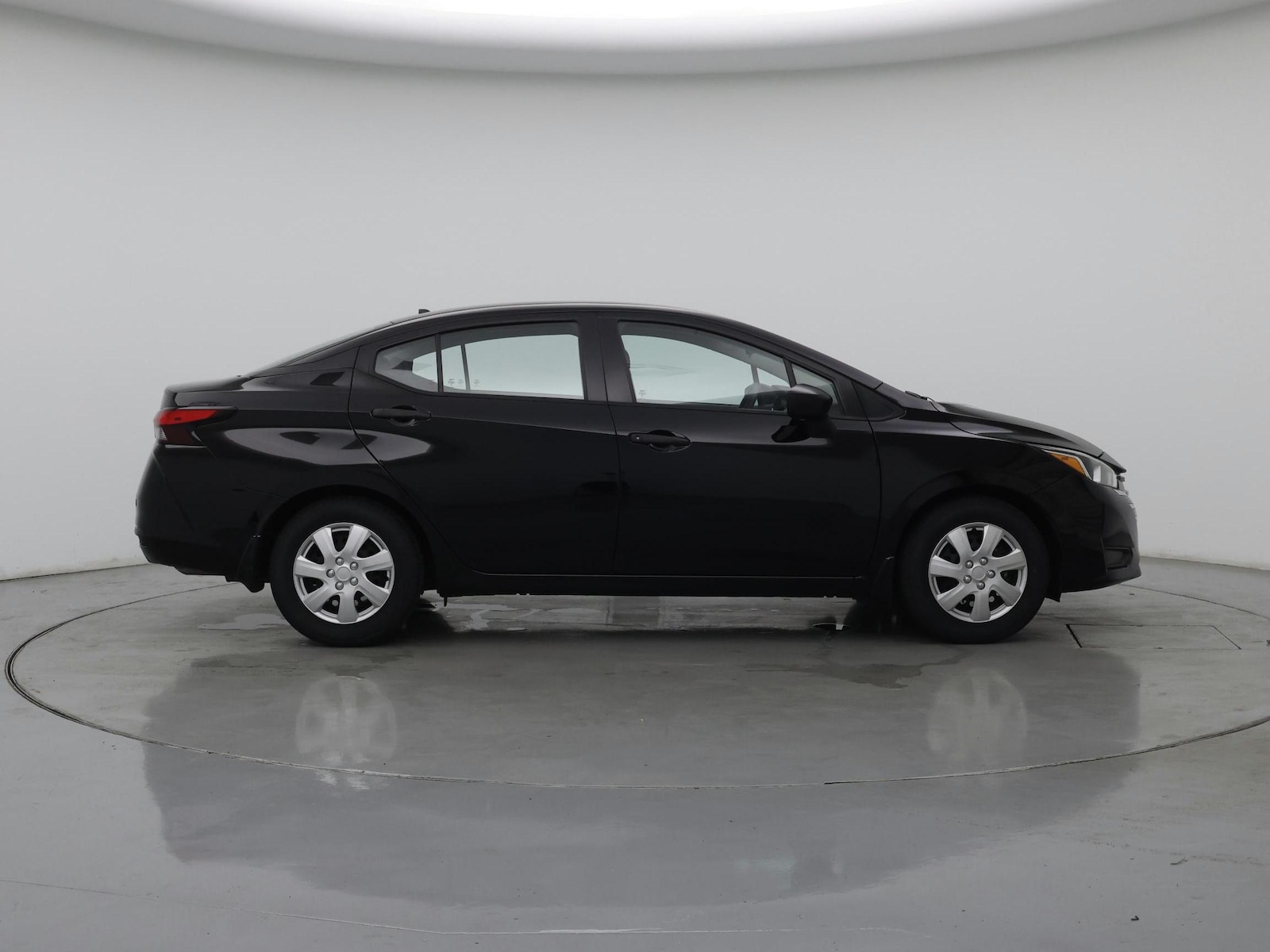 2024 Nissan Versa Sedan S - Photo 8