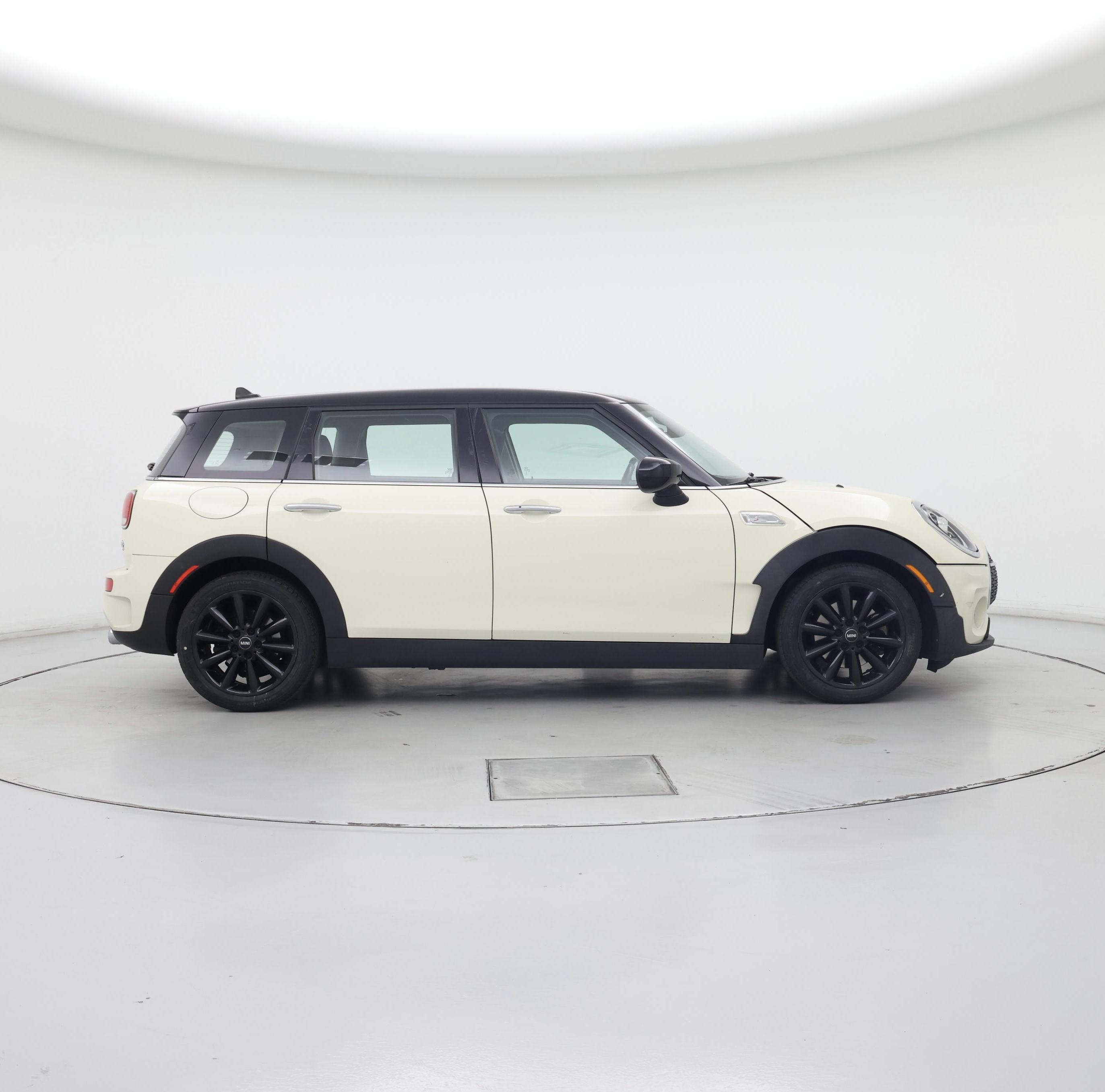 Thumbnail: 2020 MINI Cooper Clubman - 7