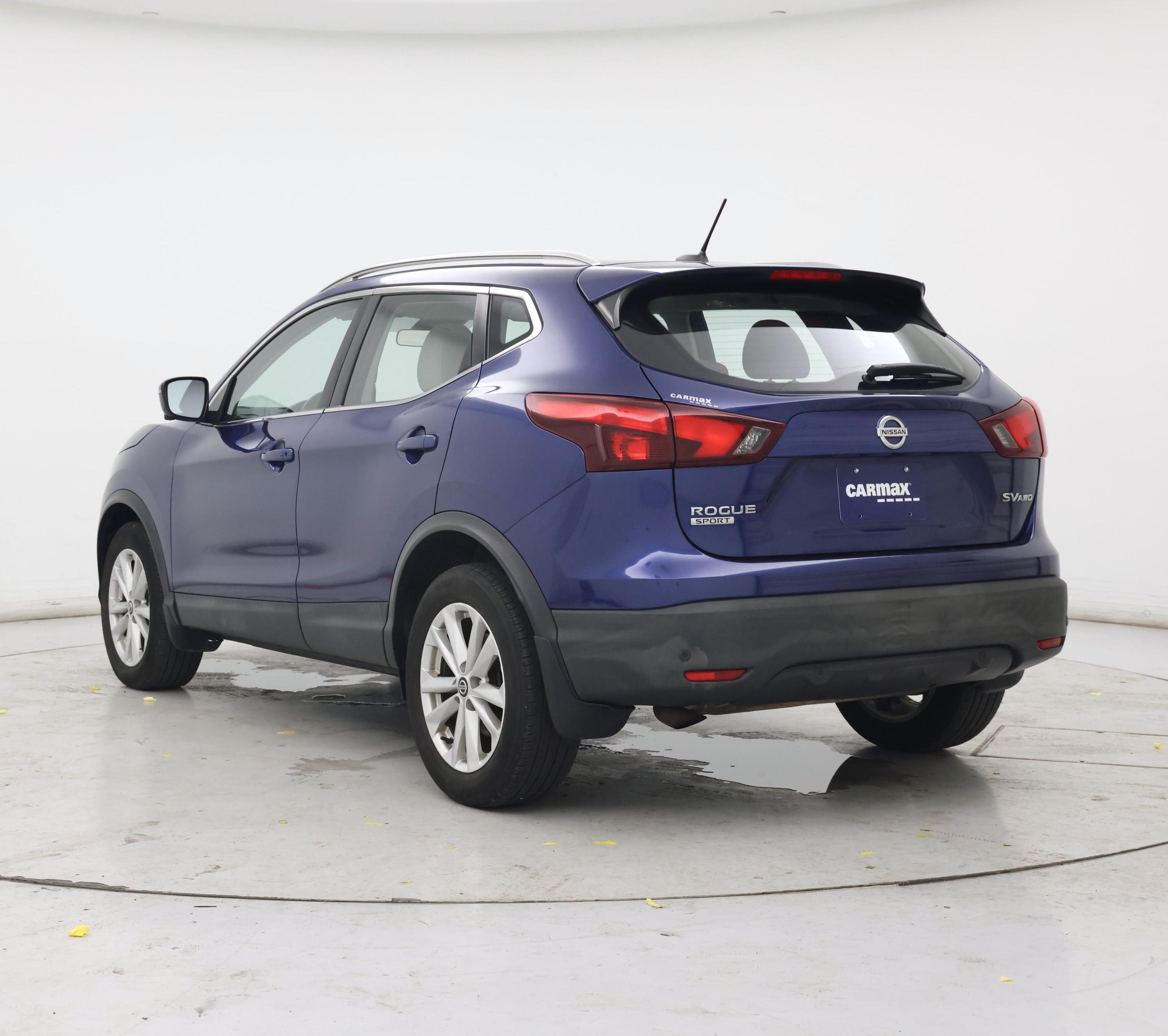 Thumbnail: 2019 Nissan Rogue Sport - 2