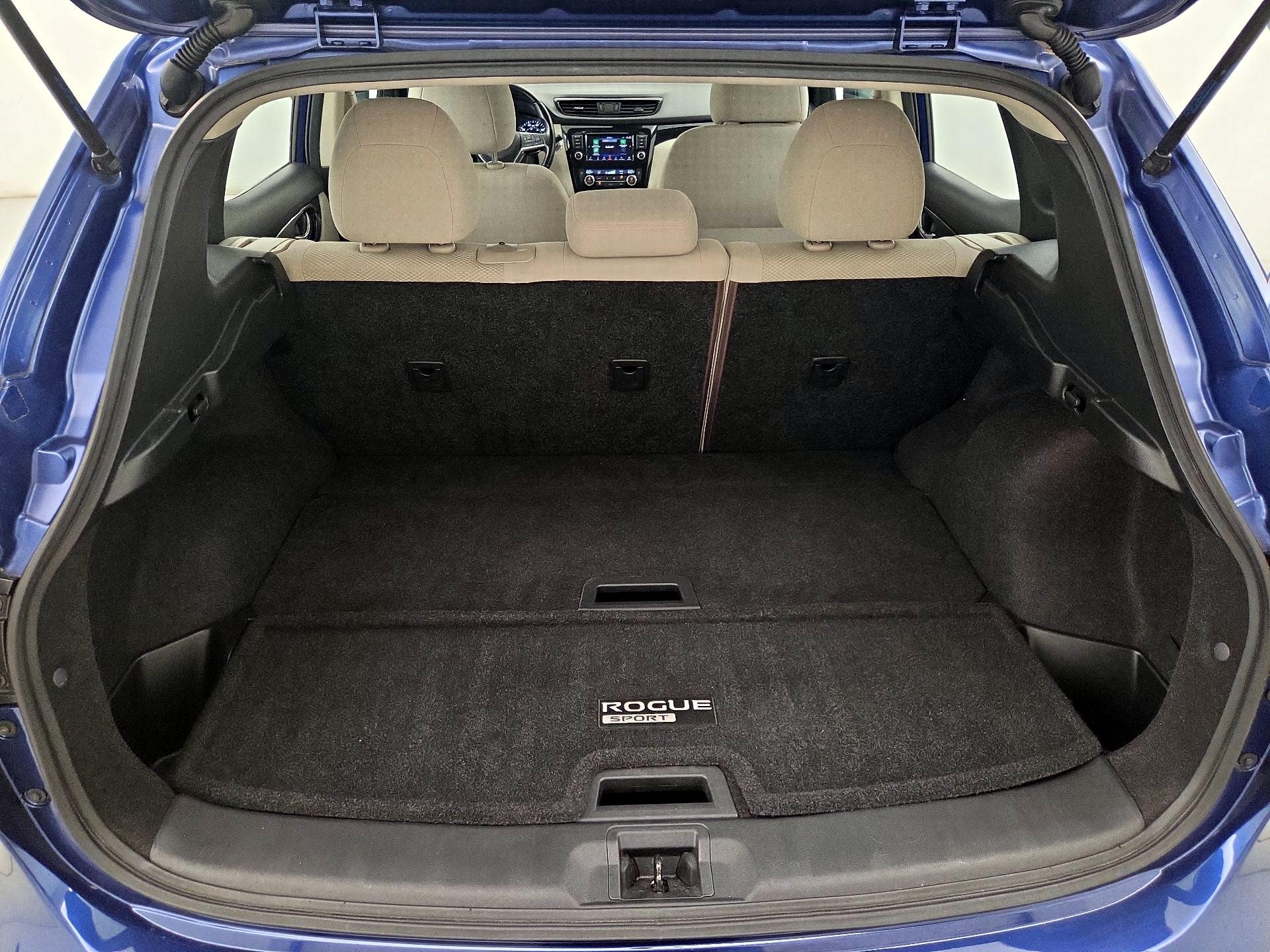 Thumbnail: 2019 Nissan Rogue Sport - 20