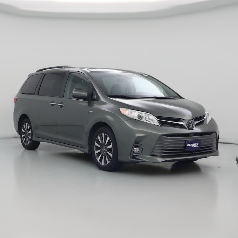 2020 Toyota Sienna XLE