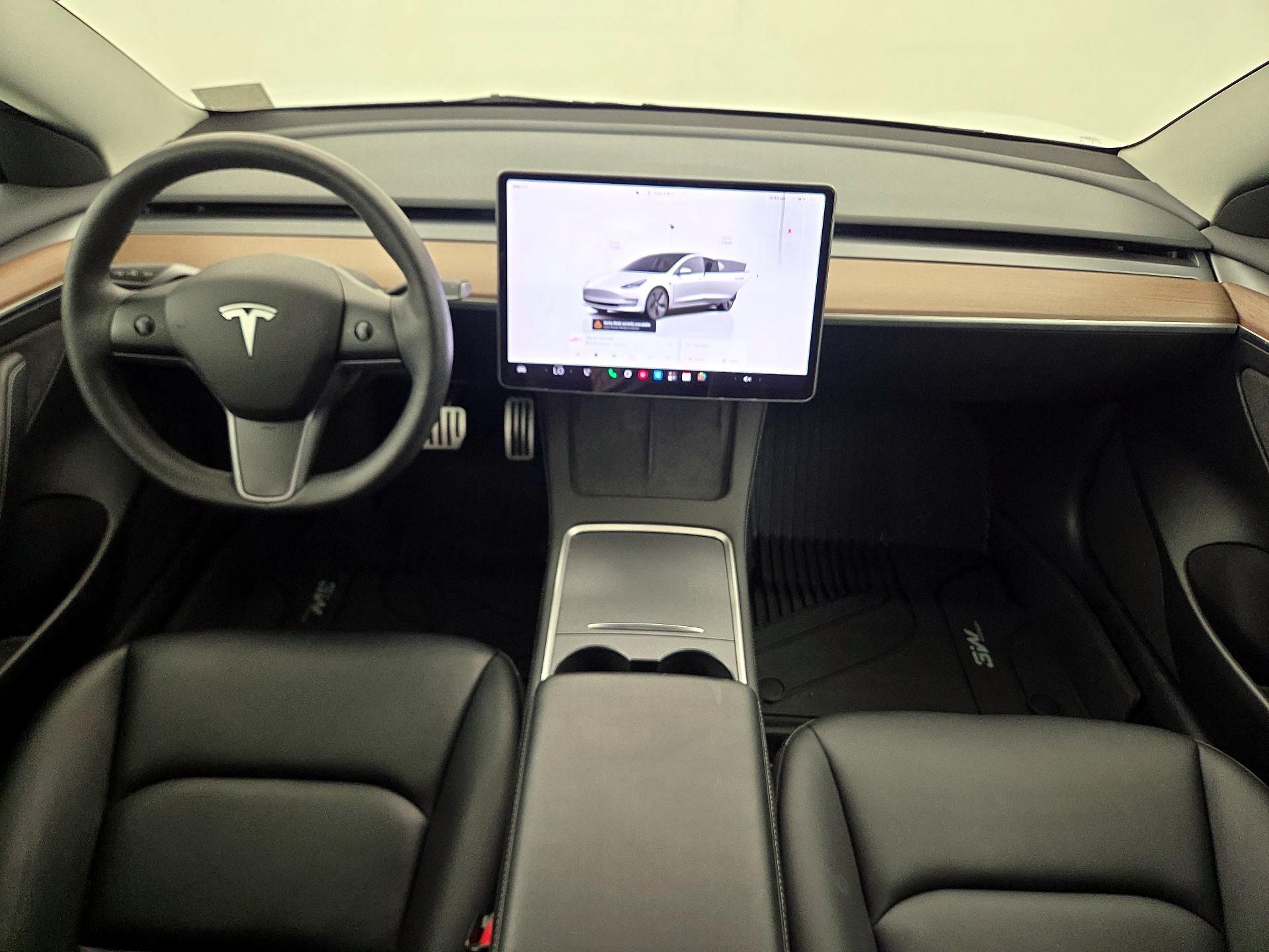 Thumbnail: 2023 Tesla Model 3 - 9