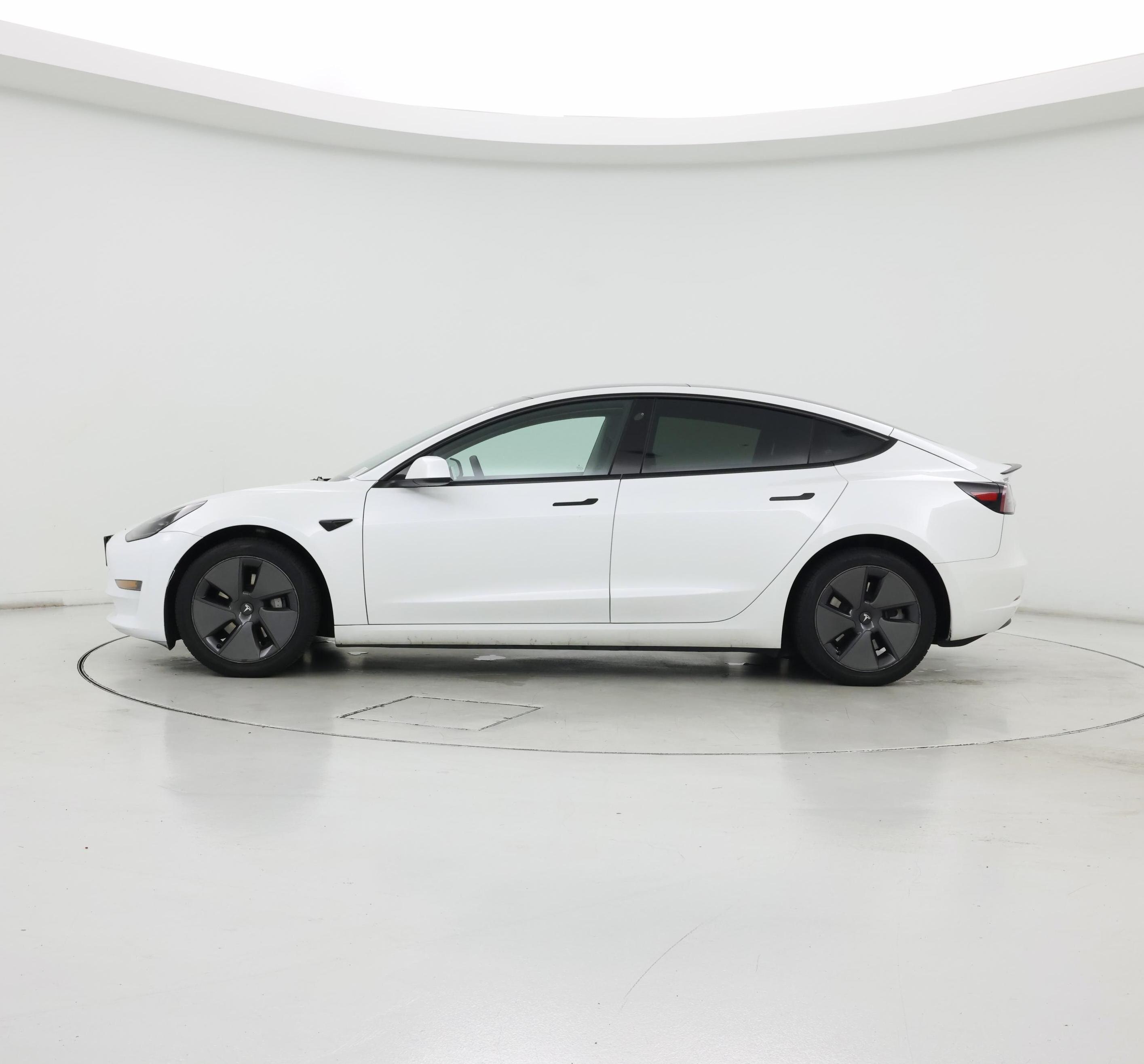 Thumbnail: 2023 Tesla Model 3 - 3