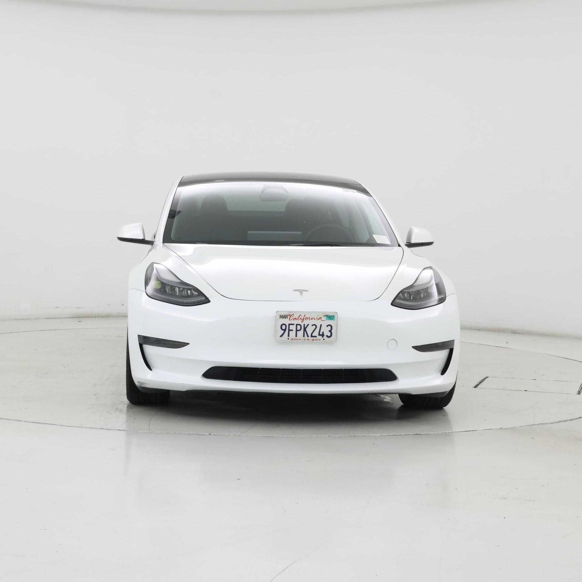 Thumbnail: 2023 Tesla Model 3 - 5