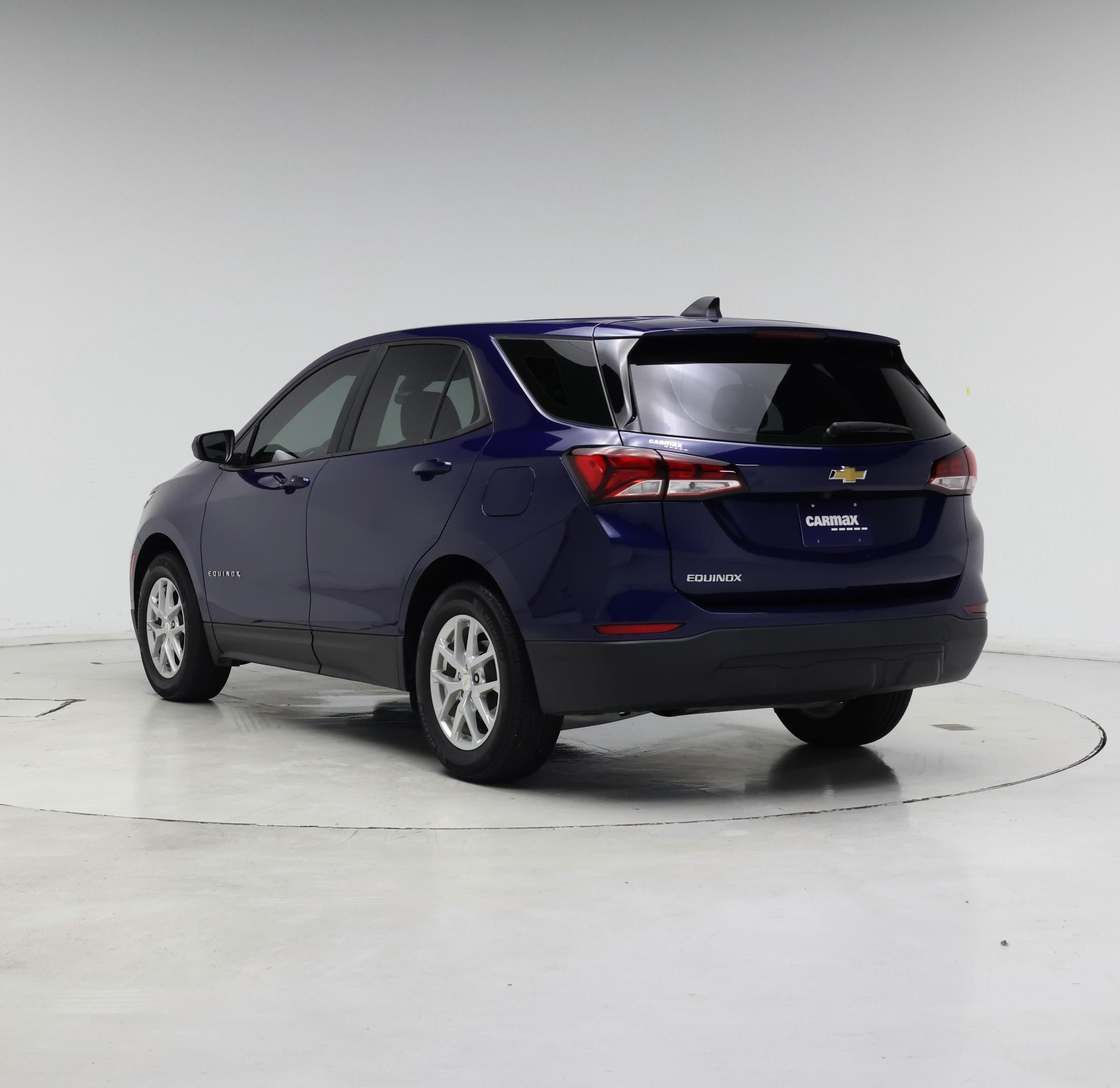 Thumbnail: 2023 Chevrolet Equinox - 2