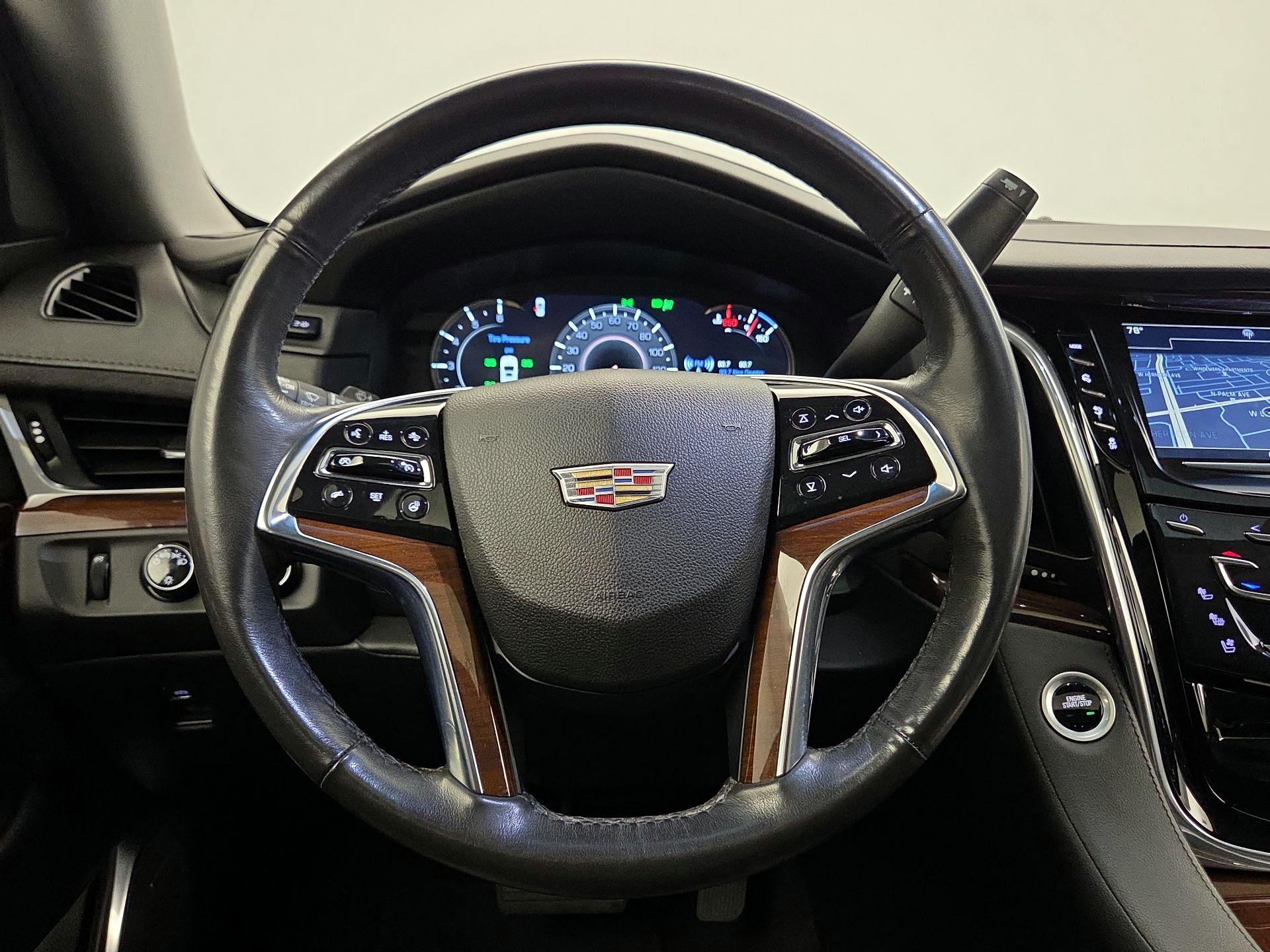 Thumbnail: 2019 Cadillac Escalade - 10