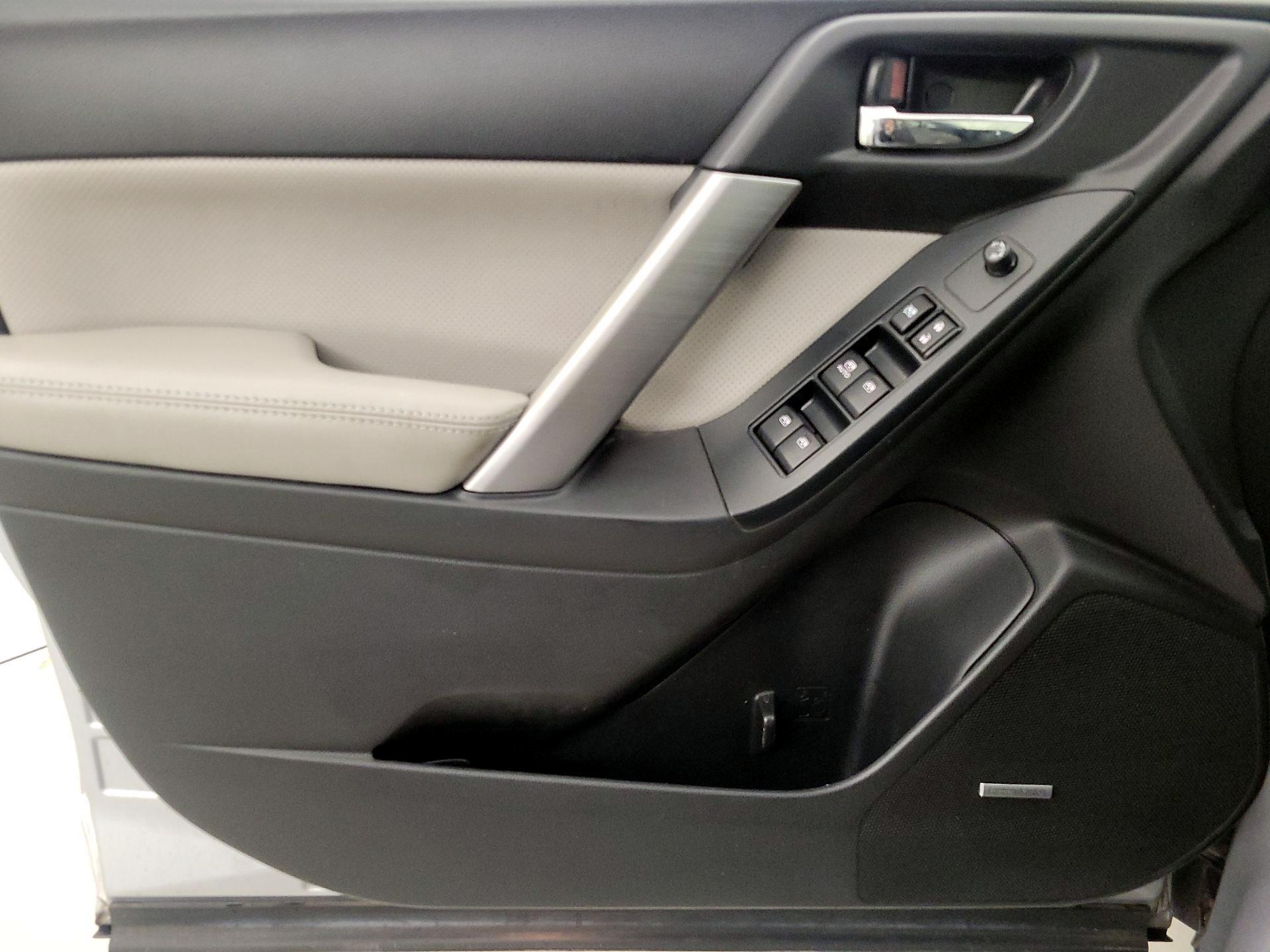 Thumbnail: 2016 Subaru Forester - 12