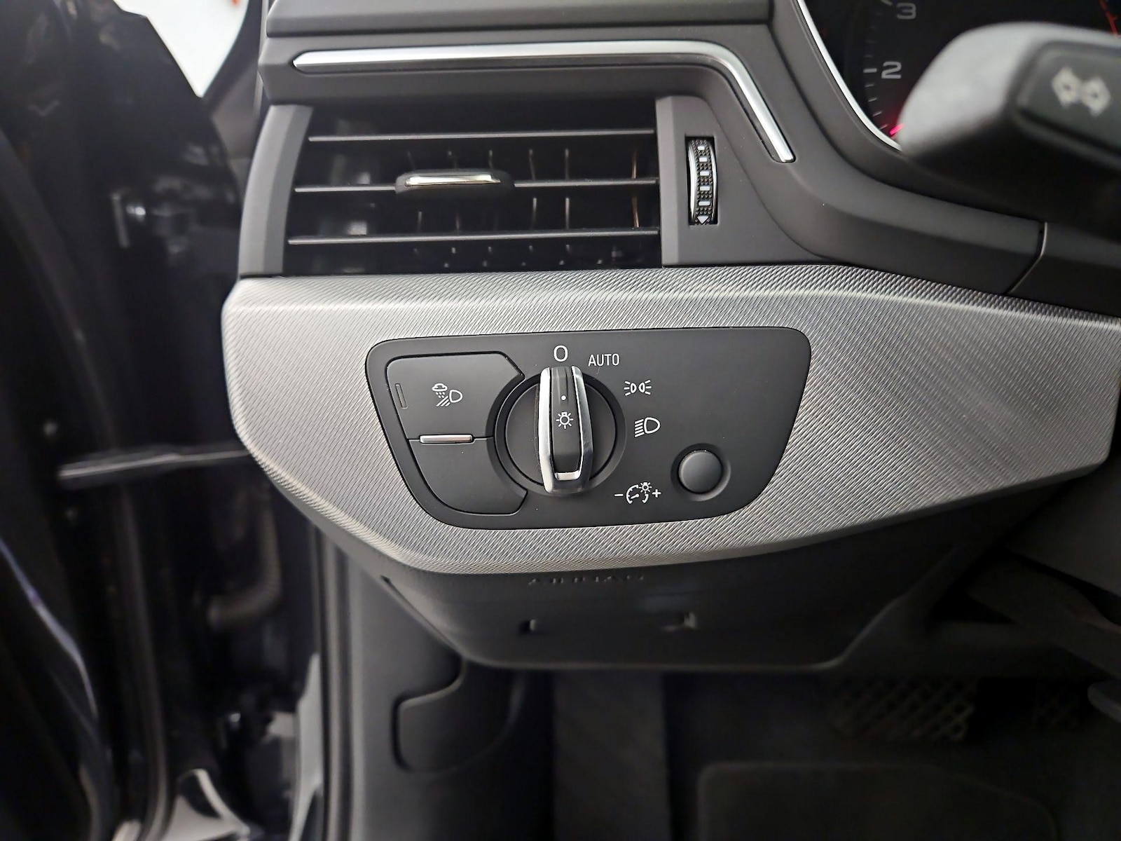 2018 Audi A4 Premium Plus - Photo 14