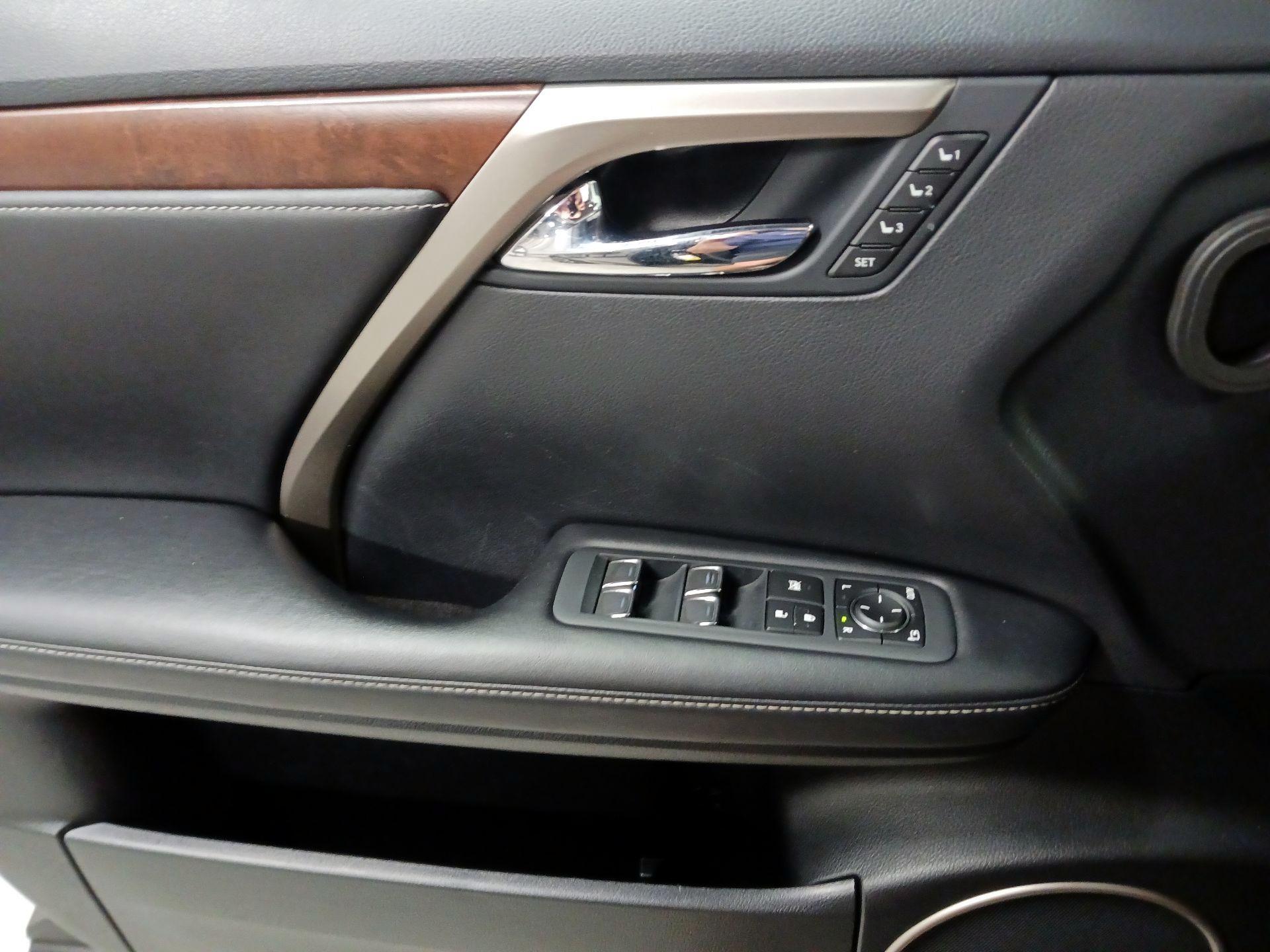 Thumbnail: 2021 Lexus RX - 12