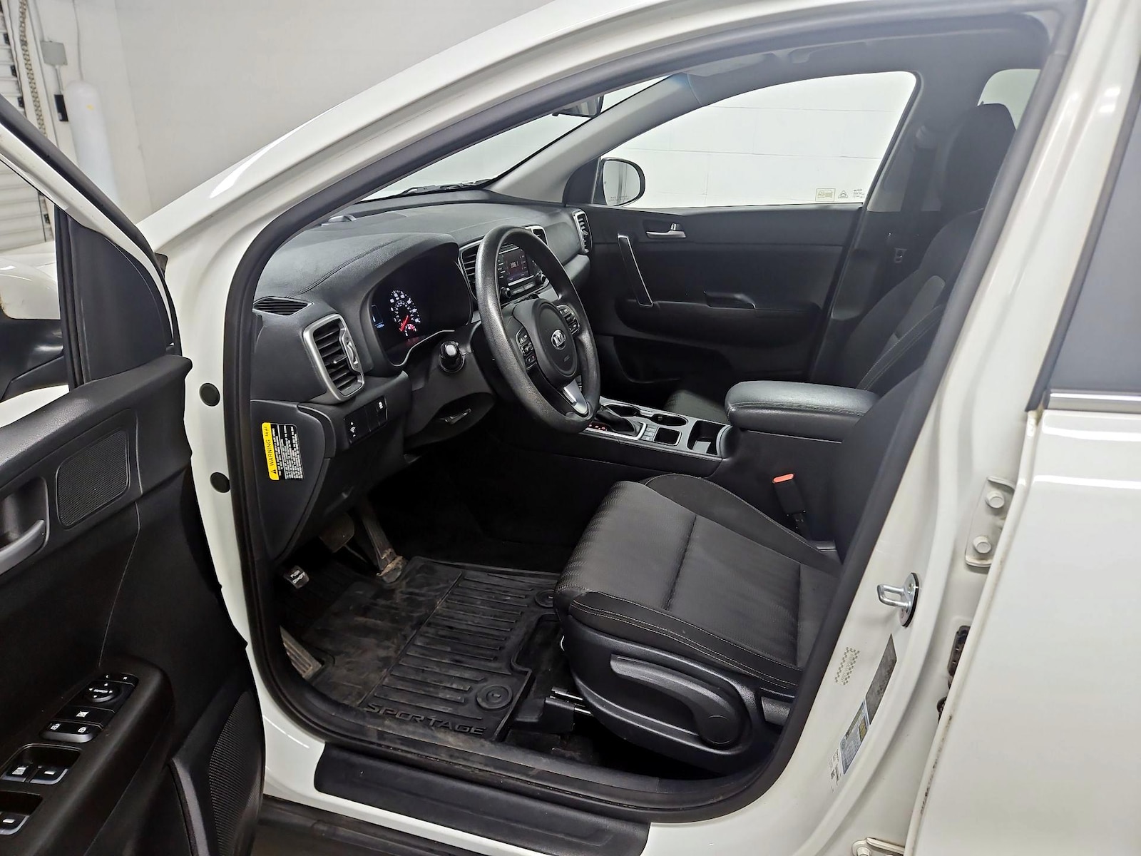 2017 Kia Sportage LX - Photo 12