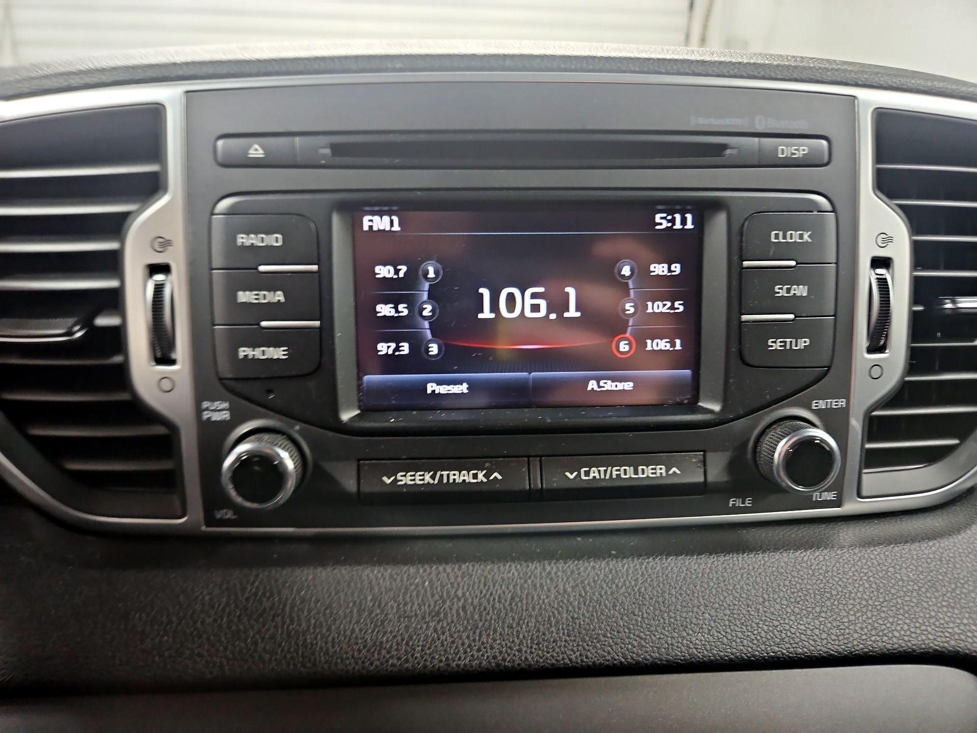 Thumbnail: 2017 Kia Sportage - 15