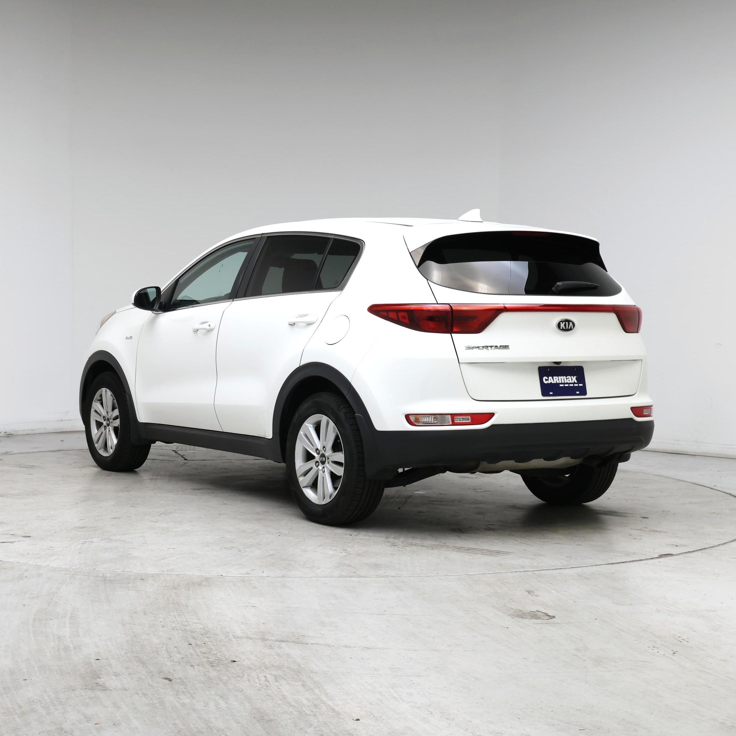 Thumbnail: 2017 Kia Sportage - 2