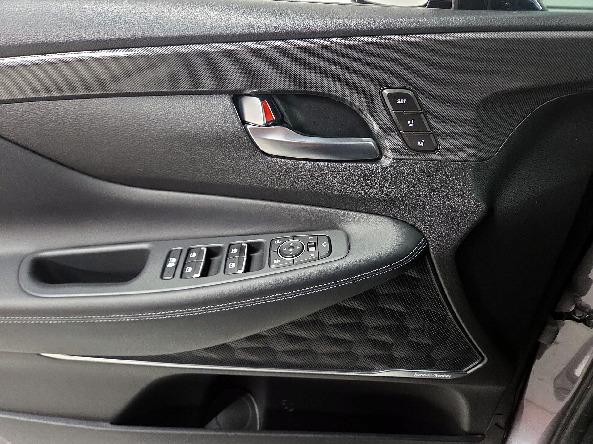 Thumbnail: 2021 Hyundai Santa Fe - 12