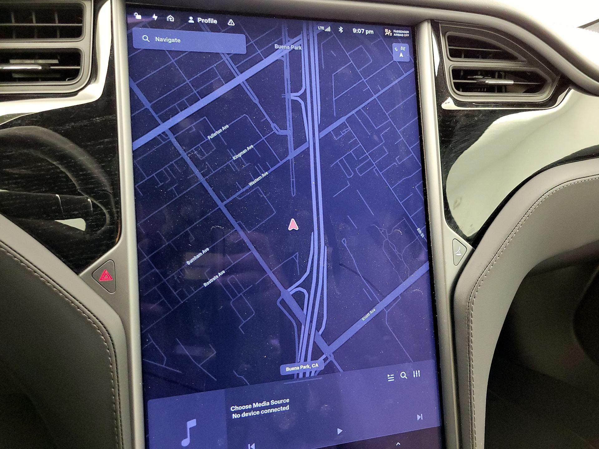 Thumbnail: 2020 Tesla Model S - 13