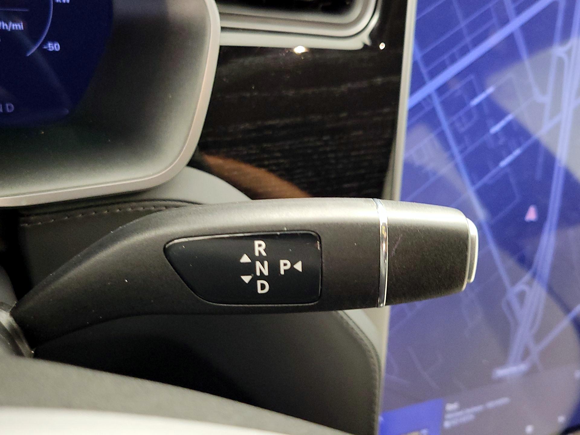 Thumbnail: 2020 Tesla Model S - 17