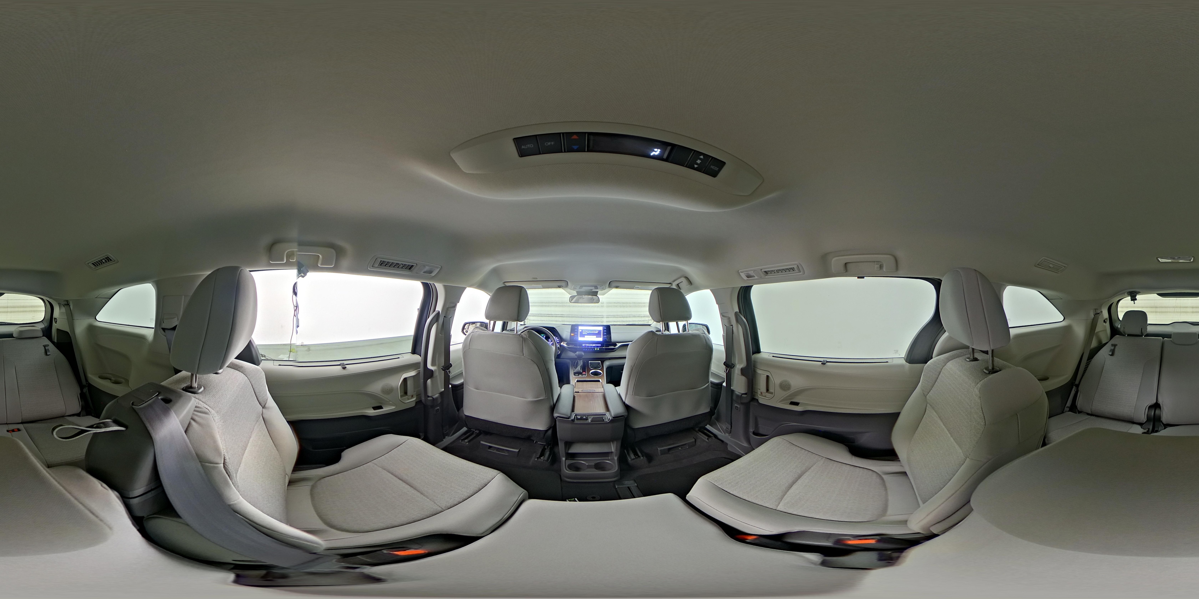 2022 Toyota Sienna LE - Photo 27