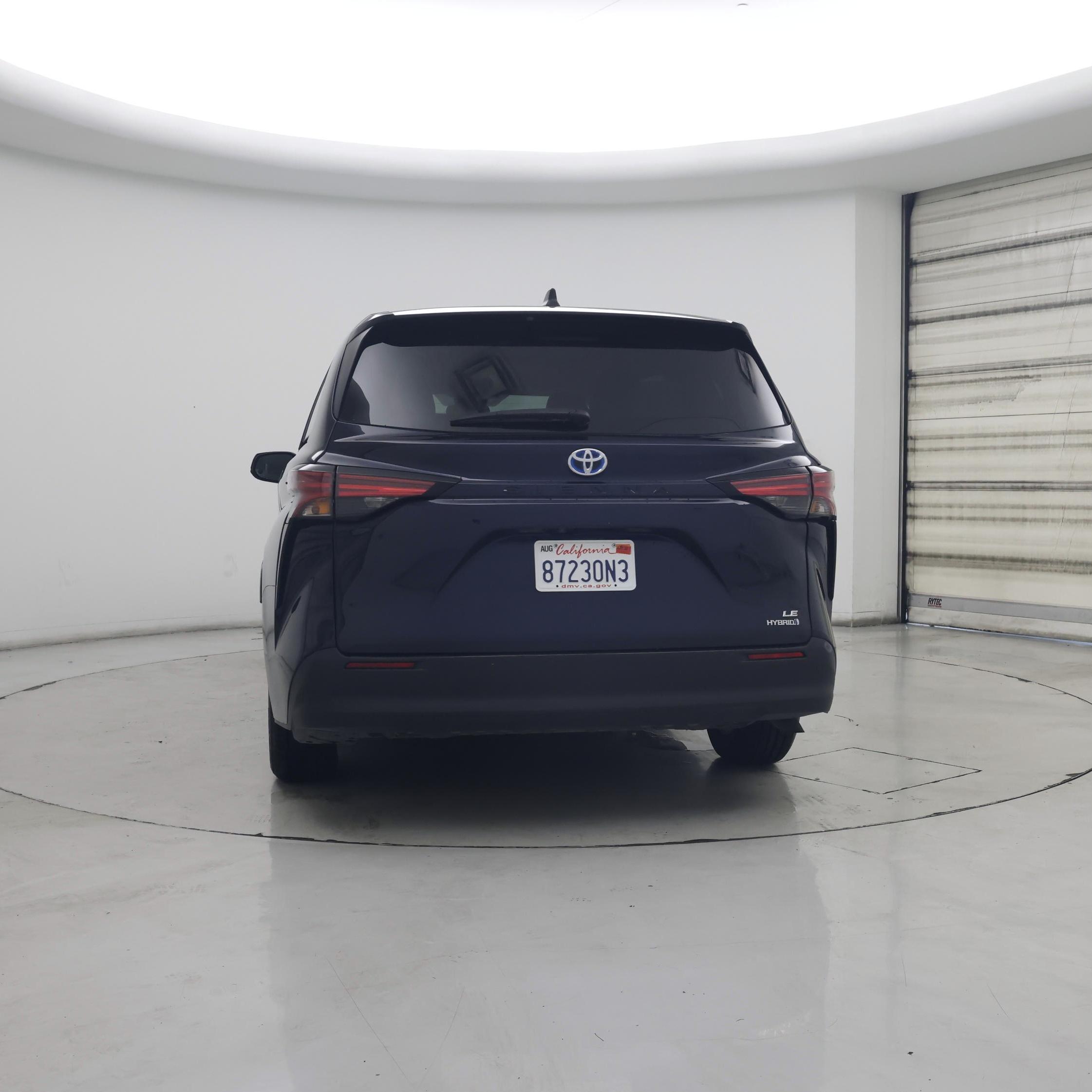 Thumbnail: 2022 Toyota Sienna - 6