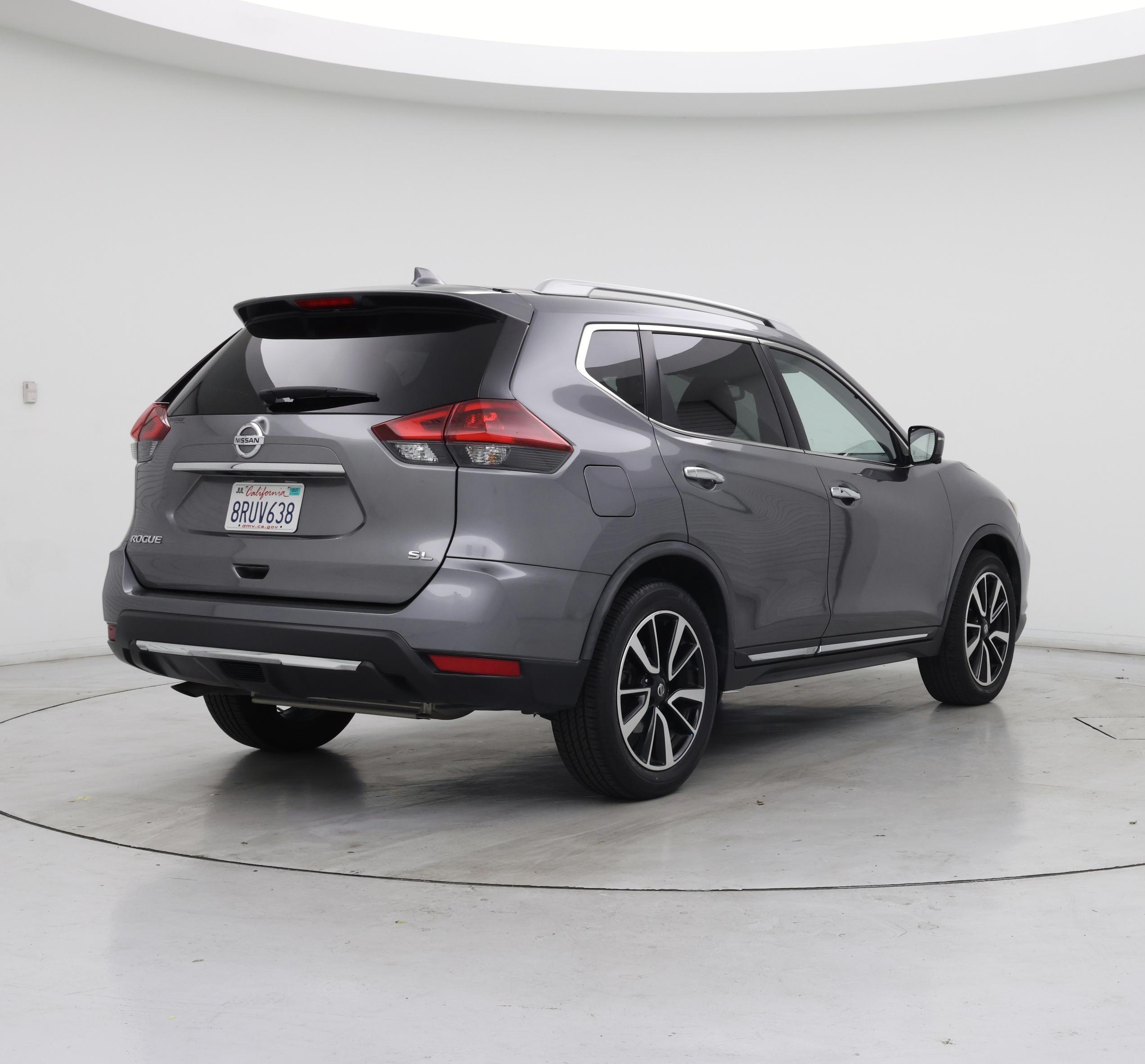 Thumbnail: 2018 Nissan Rogue - 8