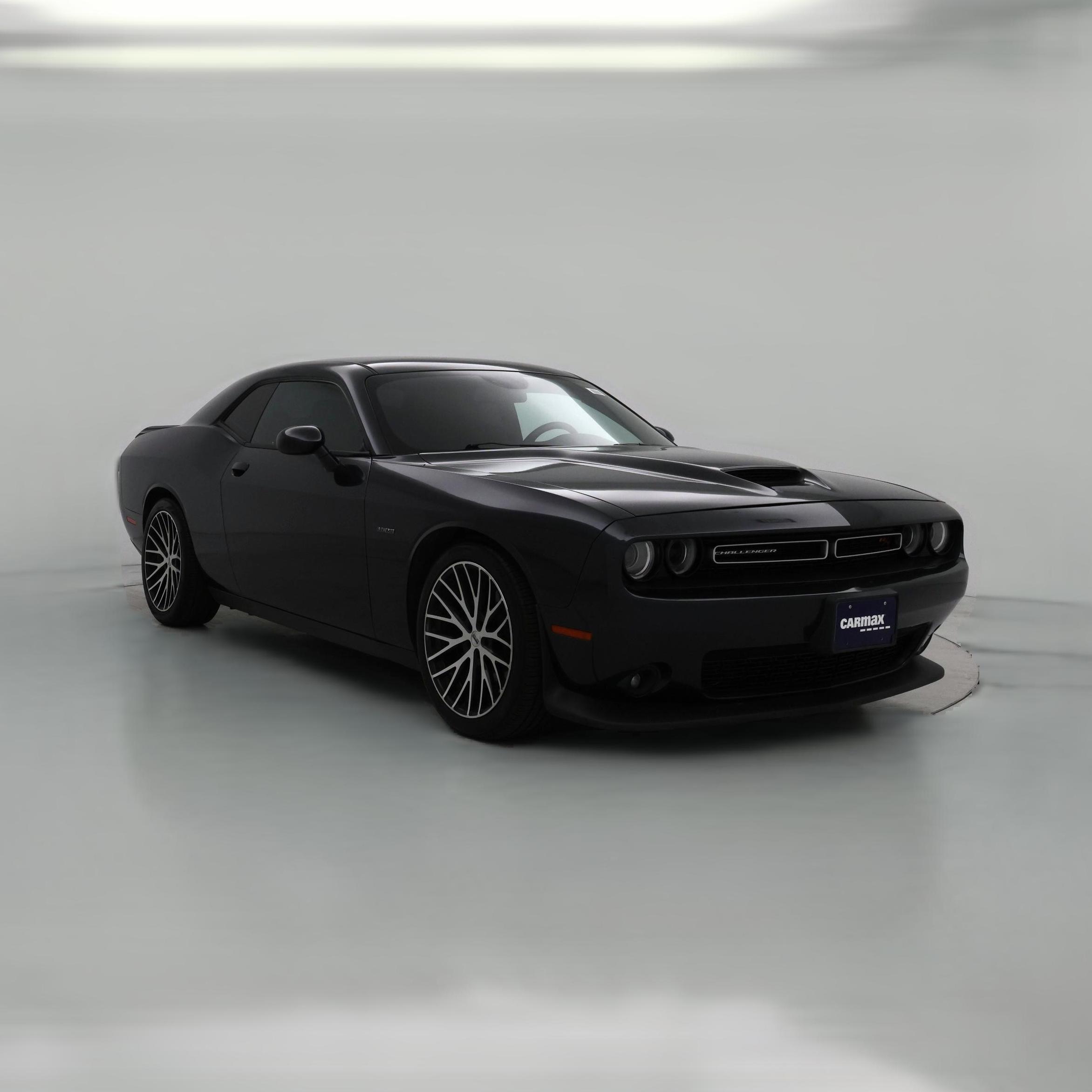 Thumbnail: 2019 Dodge Challenger - 1