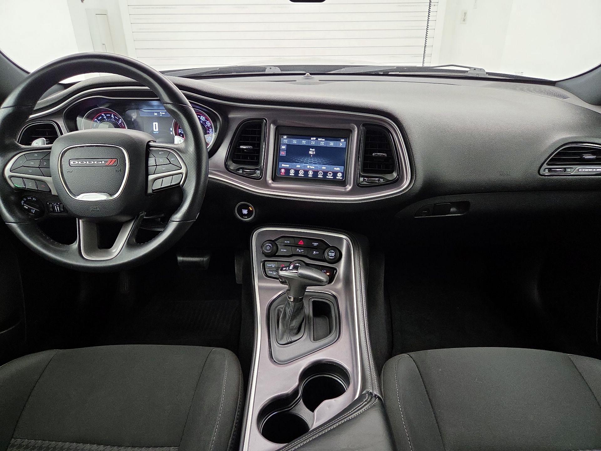 Thumbnail: 2019 Dodge Challenger - 9