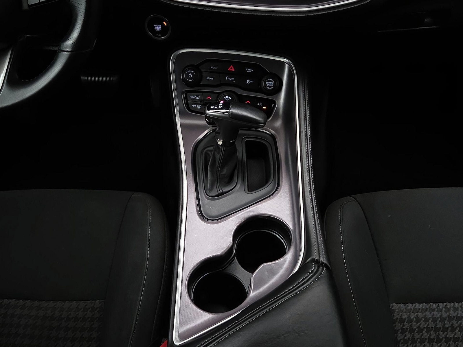 2019 Dodge Challenger R/T - Photo 18