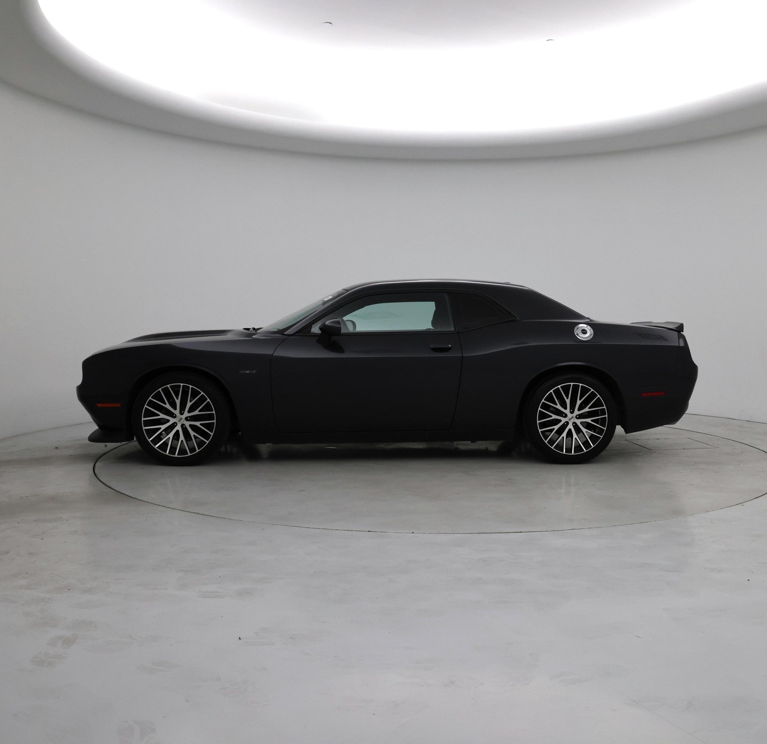 Thumbnail: 2019 Dodge Challenger - 3