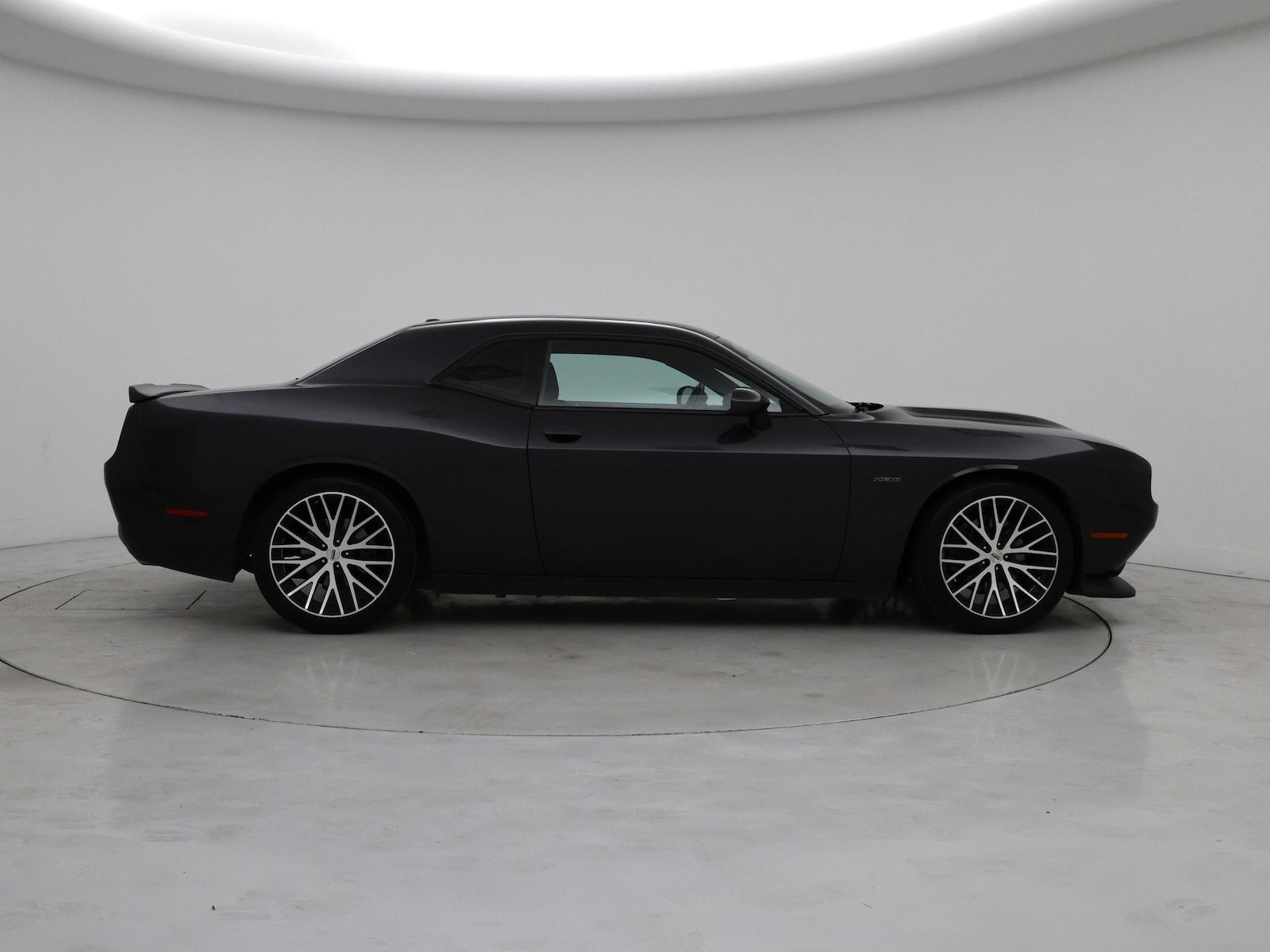 2019 Dodge Challenger R/T - Photo 8