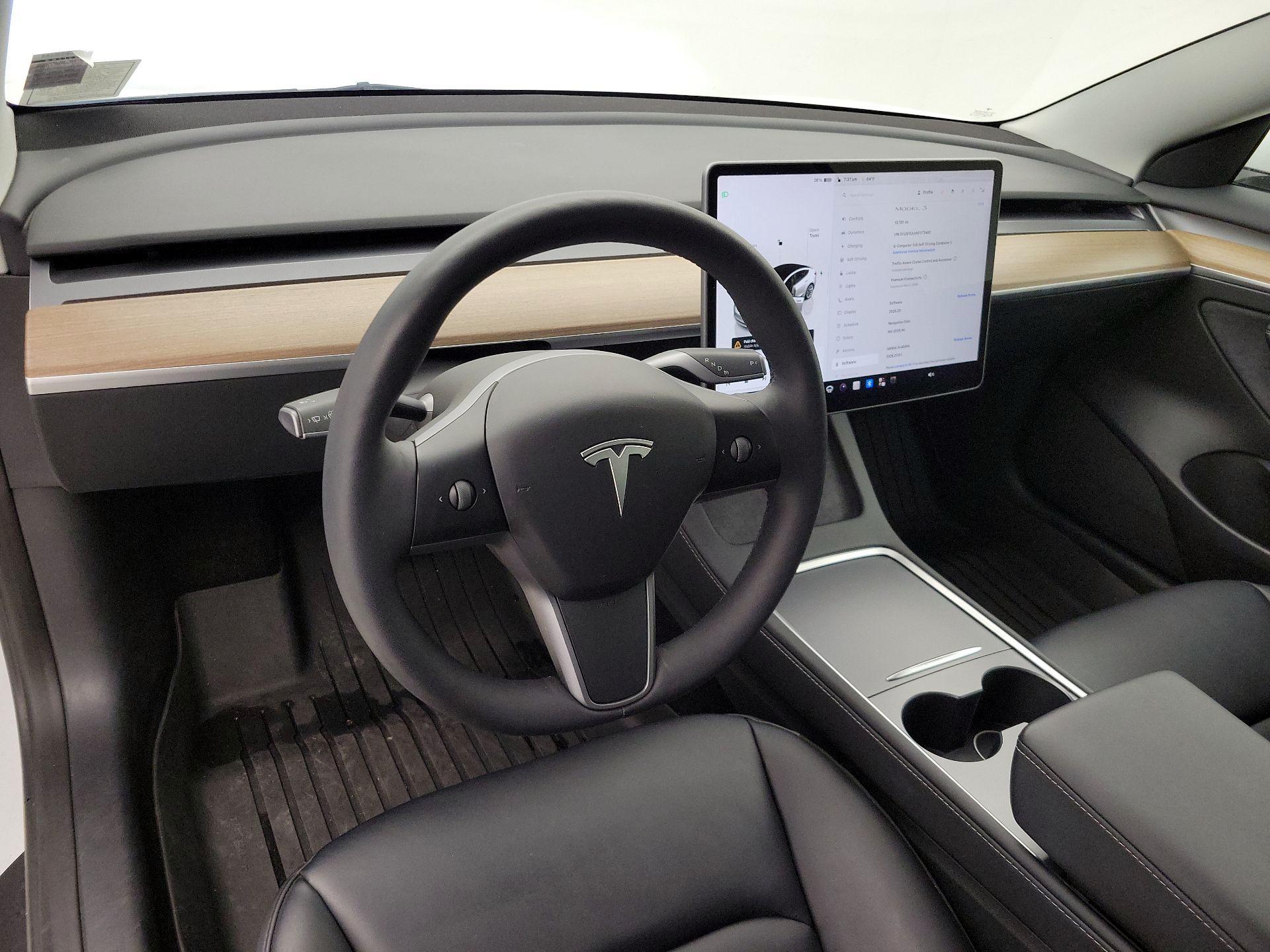 Thumbnail: 2022 Tesla Model 3 - 9