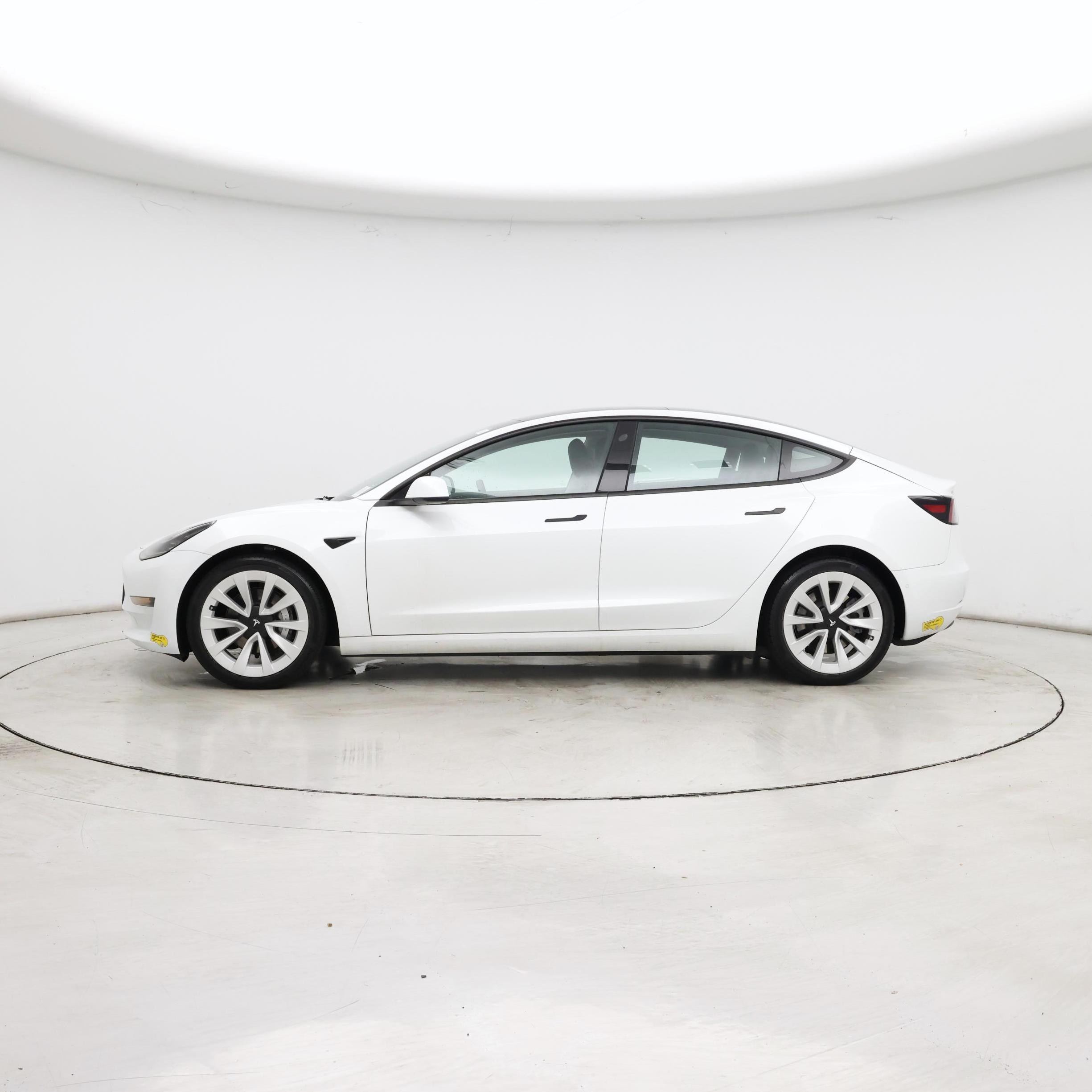 Thumbnail: 2022 Tesla Model 3 - 3