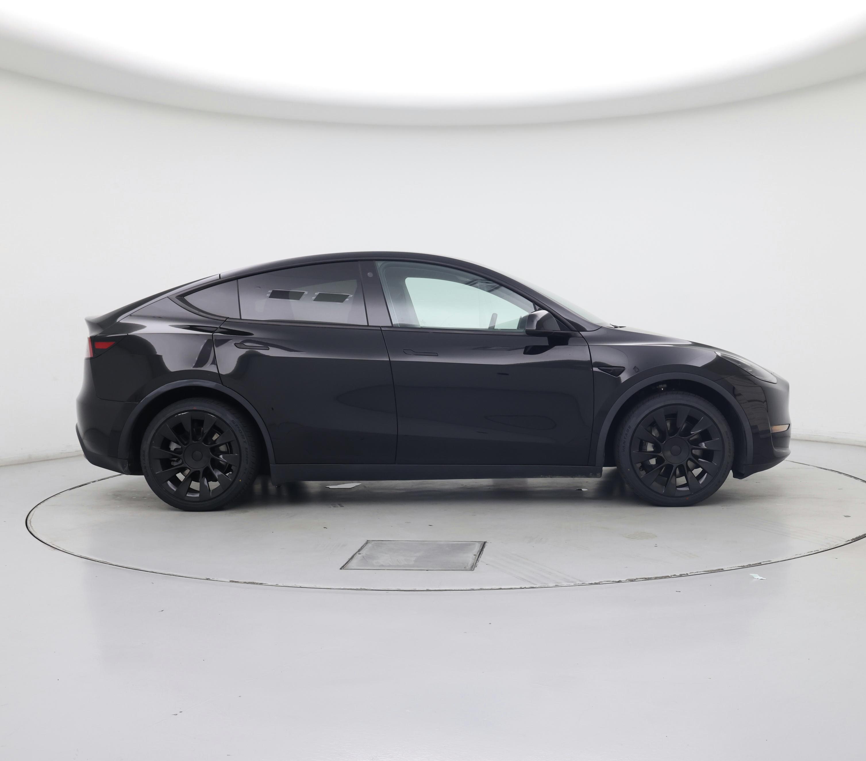 Thumbnail: 2023 Tesla Model Y - 7